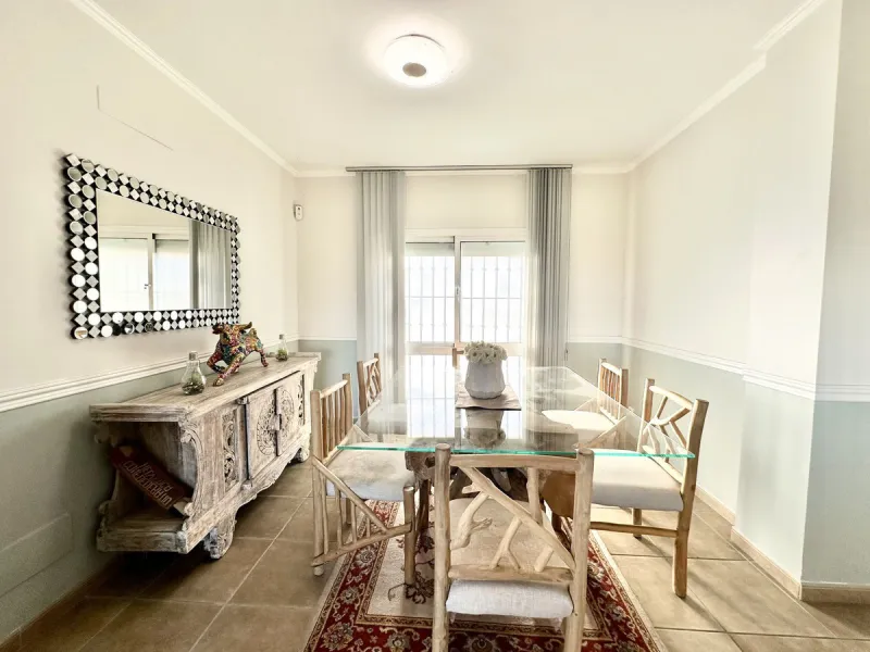 HUGE DETACHED VILLA SEAVIEWS HEATED POOL IN A GREAT LOCATION OF MIJAS COSTA WITH TOURIST LICENSE
