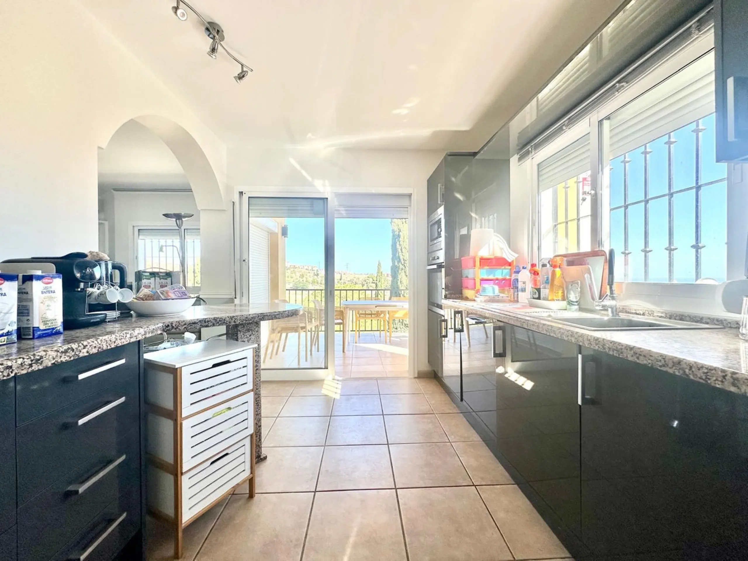 HUGE DETACHED VILLA SEAVIEWS HEATED POOL IN A GREAT LOCATION OF MIJAS COSTA WITH TOURIST LICENSE