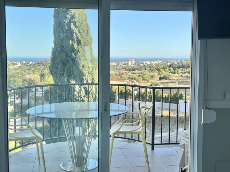 HUGE DETACHED VILLA SEAVIEWS HEATED POOL IN A GREAT LOCATION OF MIJAS COSTA WITH TOURIST LICENSE