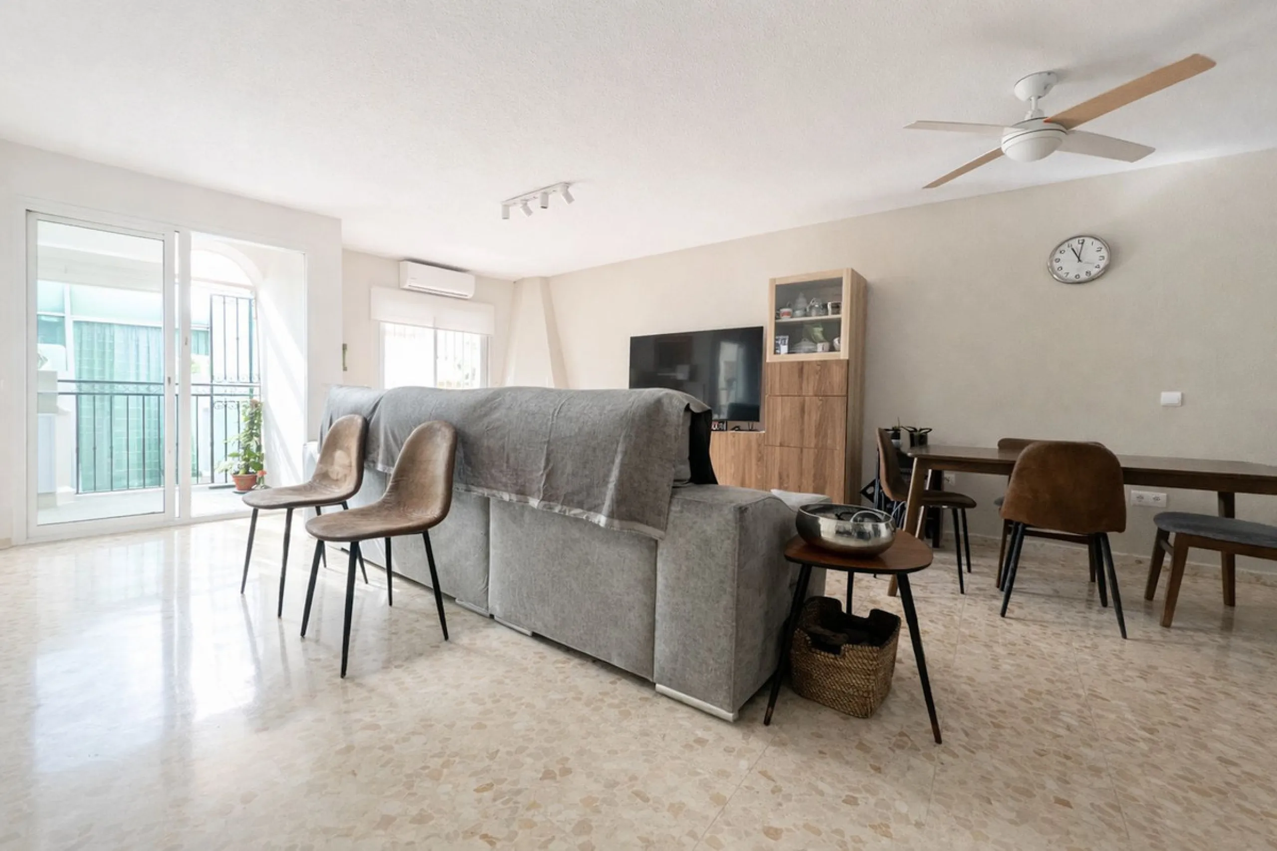 SPACIOUS 3-BEDROOM TOWNHOUSE IN THE HEART OF BENALMADENA - ARROYO DE LA MIEL