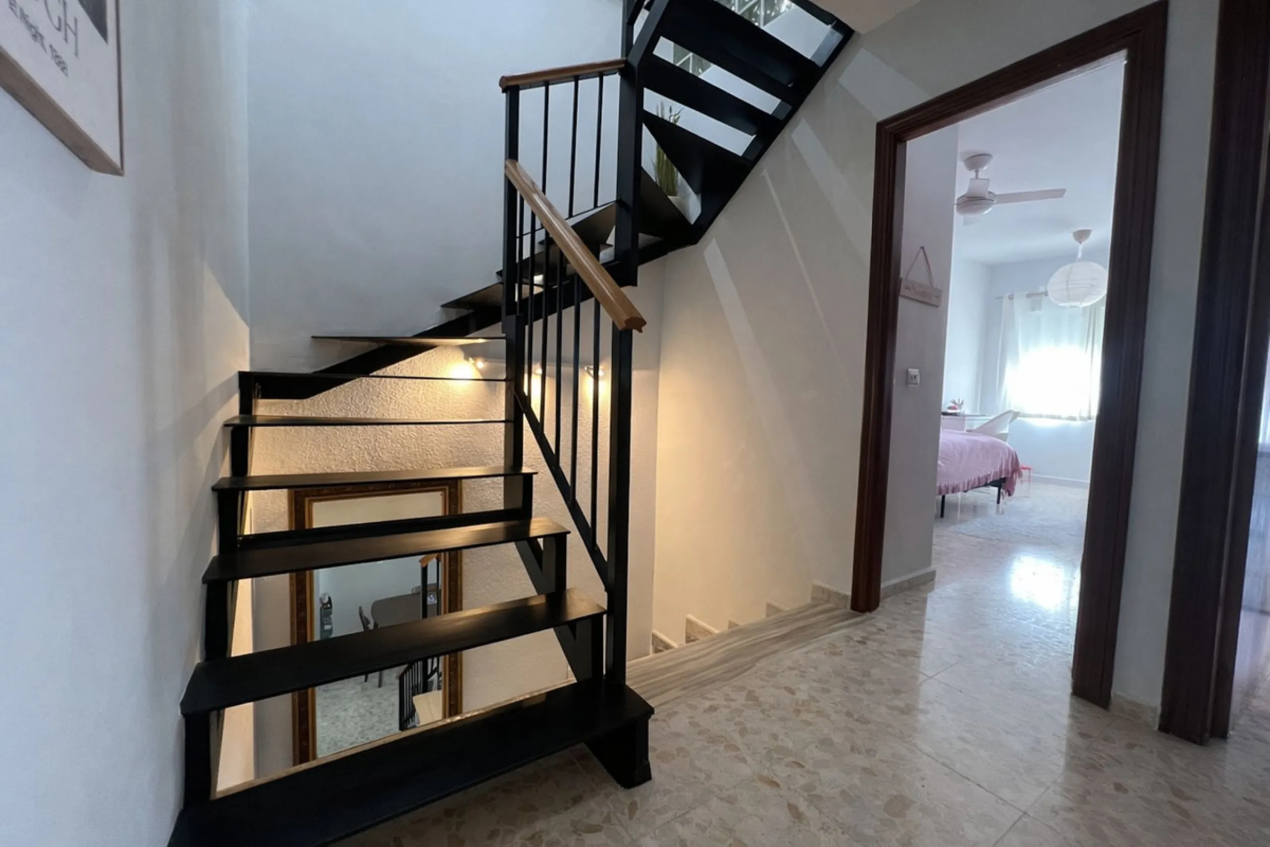 SPACIOUS 3-BEDROOM TOWNHOUSE IN THE HEART OF BENALMADENA - ARROYO DE LA MIEL