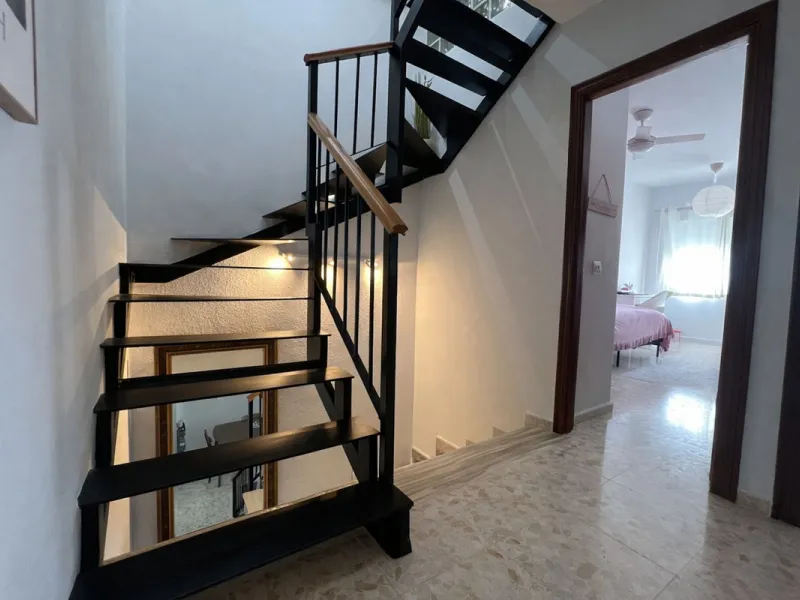 SPACIOUS 3-BEDROOM TOWNHOUSE IN THE HEART OF BENALMADENA - ARROYO DE LA MIEL