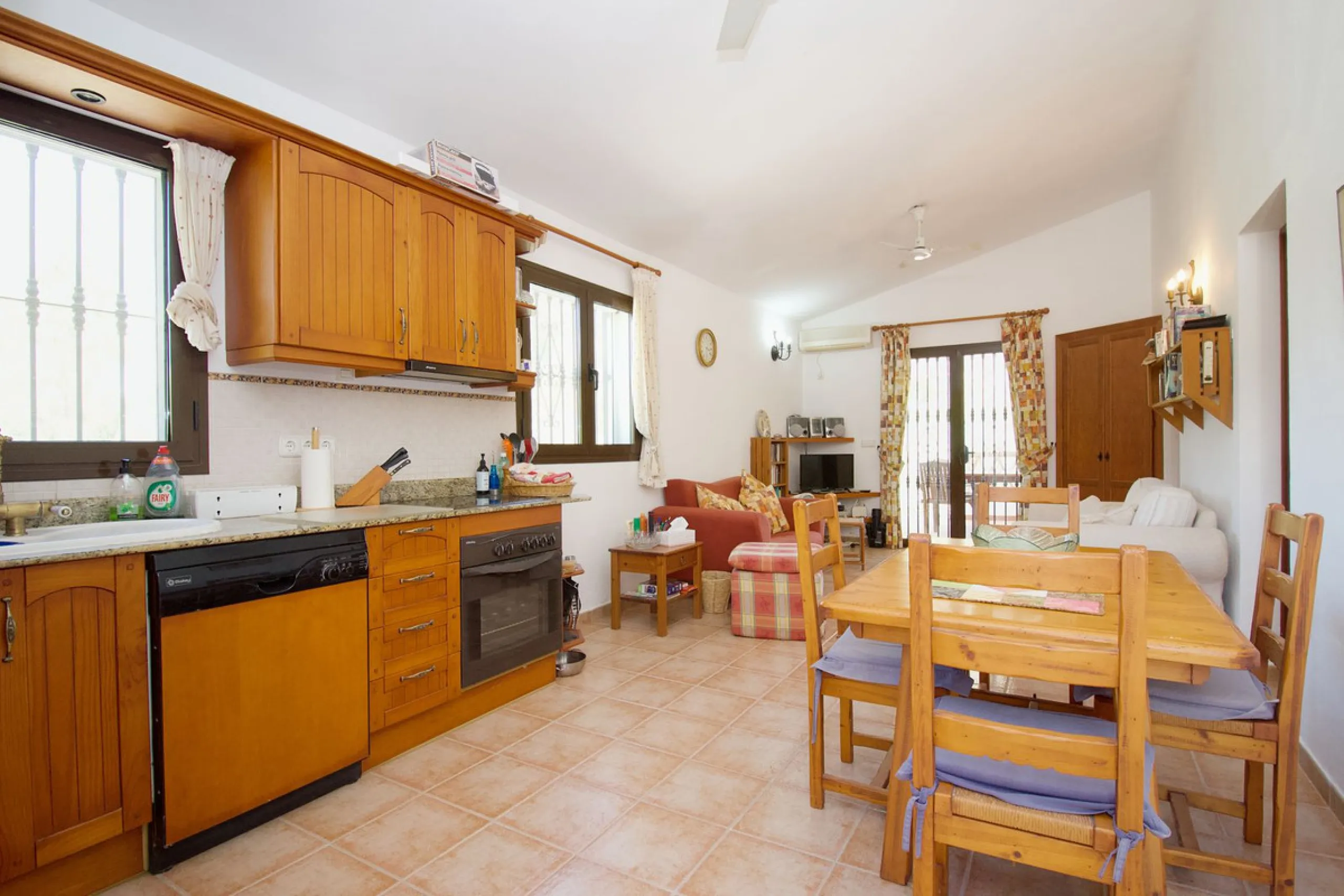 Discover this charming 10,300 m² property near a beautiful river – perfect for those seeking a tranquil oasis in nature! The property includes two houses, a swimming pool, a private well, and several sunny terraces.