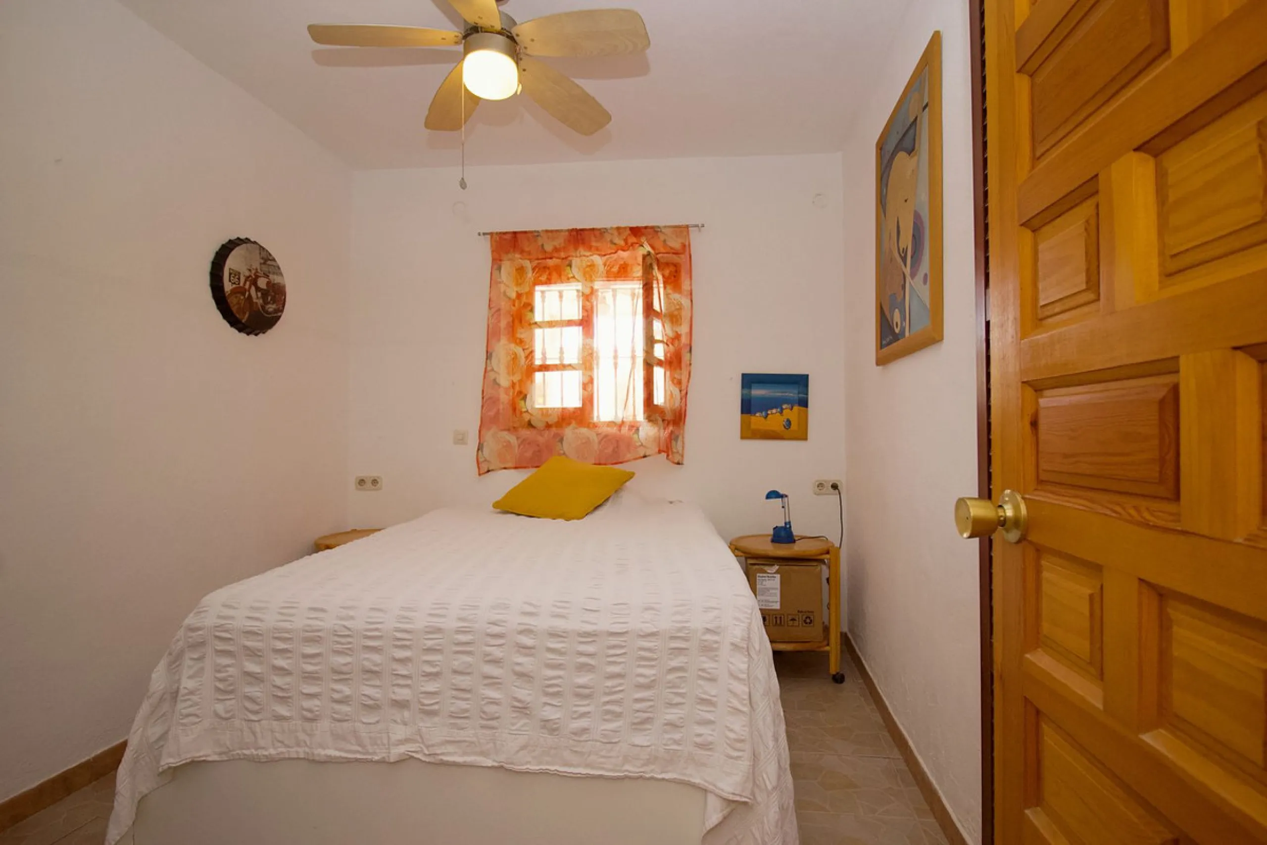 House - Semi-Detached House в продаже в Coín, Málaga. В доме 5 спален и 2 ванных комнат. Площадь дома 101 м². Площадь участка 4000 м²