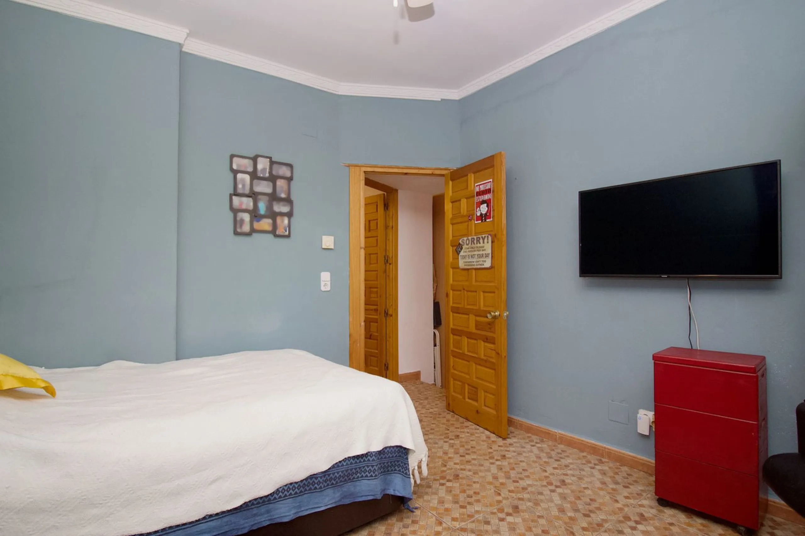 House - Semi-Detached House в продаже в Coín, Málaga. В доме 5 спален и 2 ванных комнат. Площадь дома 101 м². Площадь участка 4000 м²