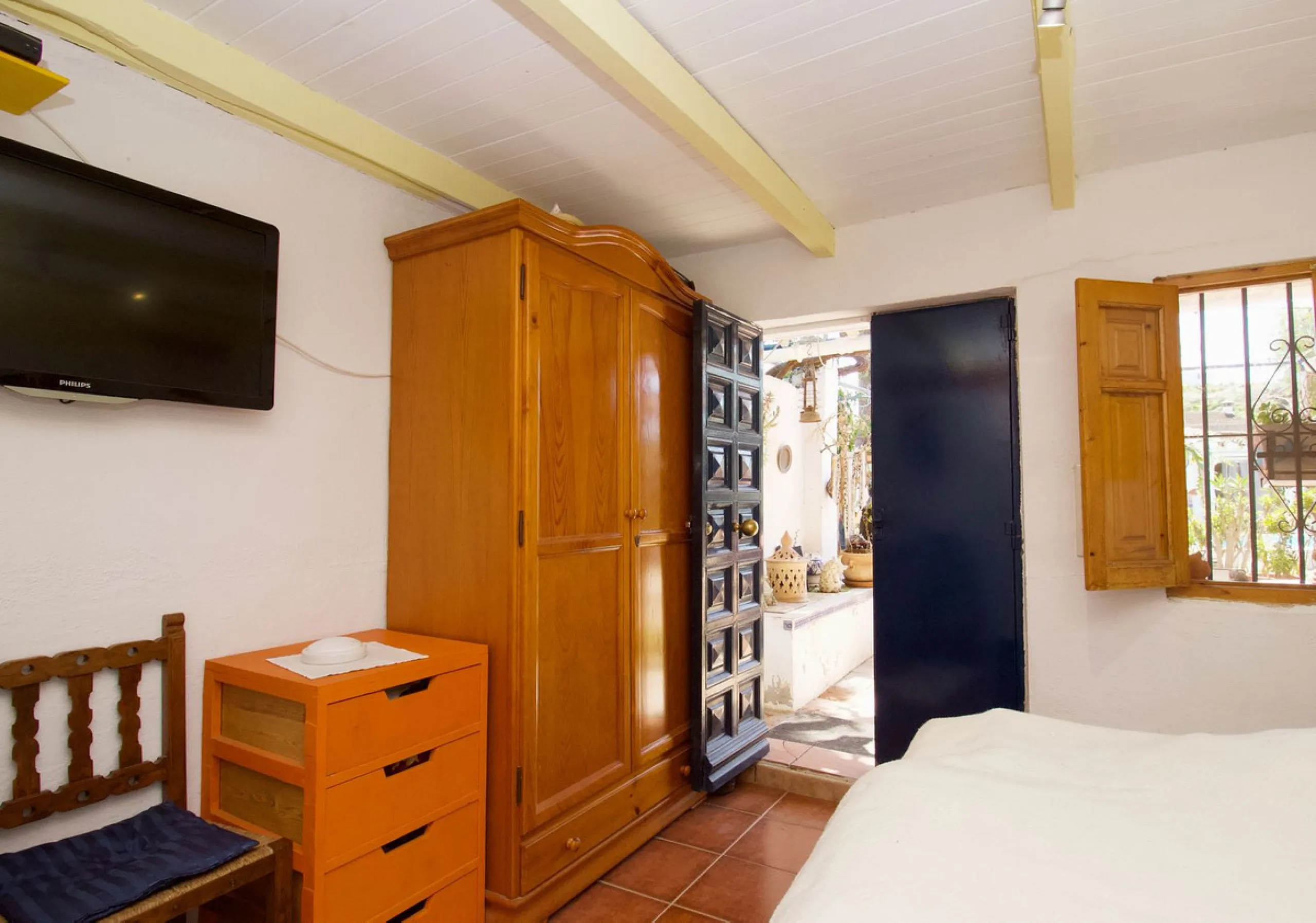 House - Semi-Detached House в продаже в Coín, Málaga. В доме 5 спален и 2 ванных комнат. Площадь дома 101 м². Площадь участка 4000 м²