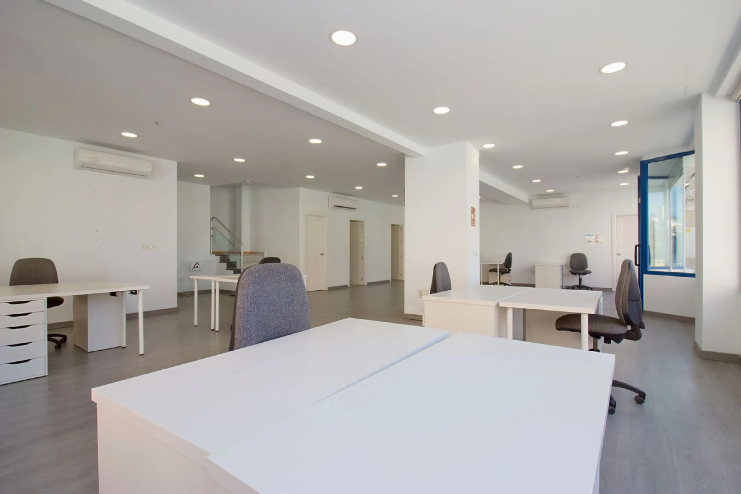 EXCLUSIVE COMMERCIAL PREMISES IN THE BEST AREA OF COÍN – 395 m² – IDEAL FOR BUSINESSES OR INVESTMENT