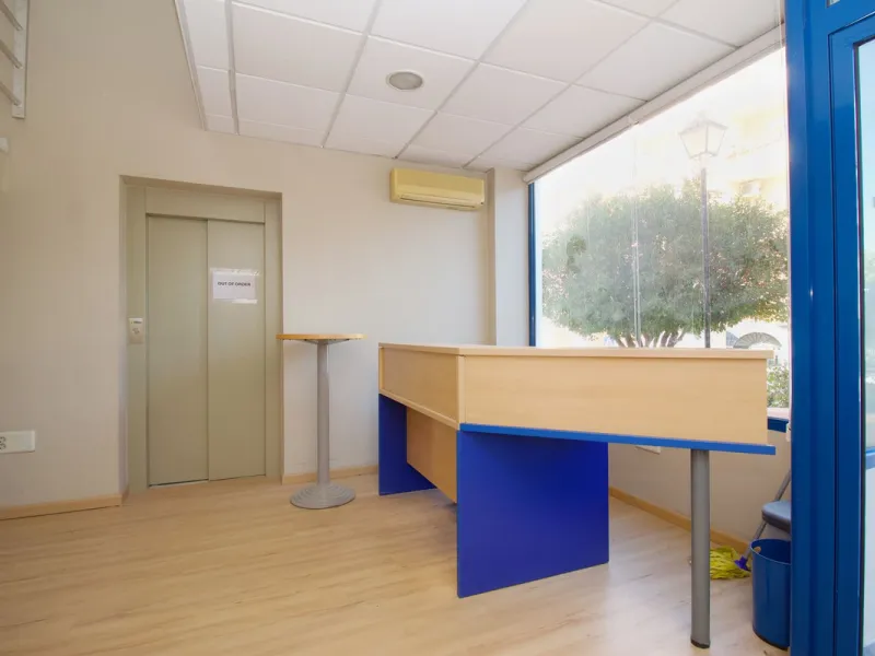 EXCLUSIVE COMMERCIAL PREMISES IN THE BEST AREA OF COÍN – 395 m² – IDEAL FOR BUSINESSES OR INVESTMENT