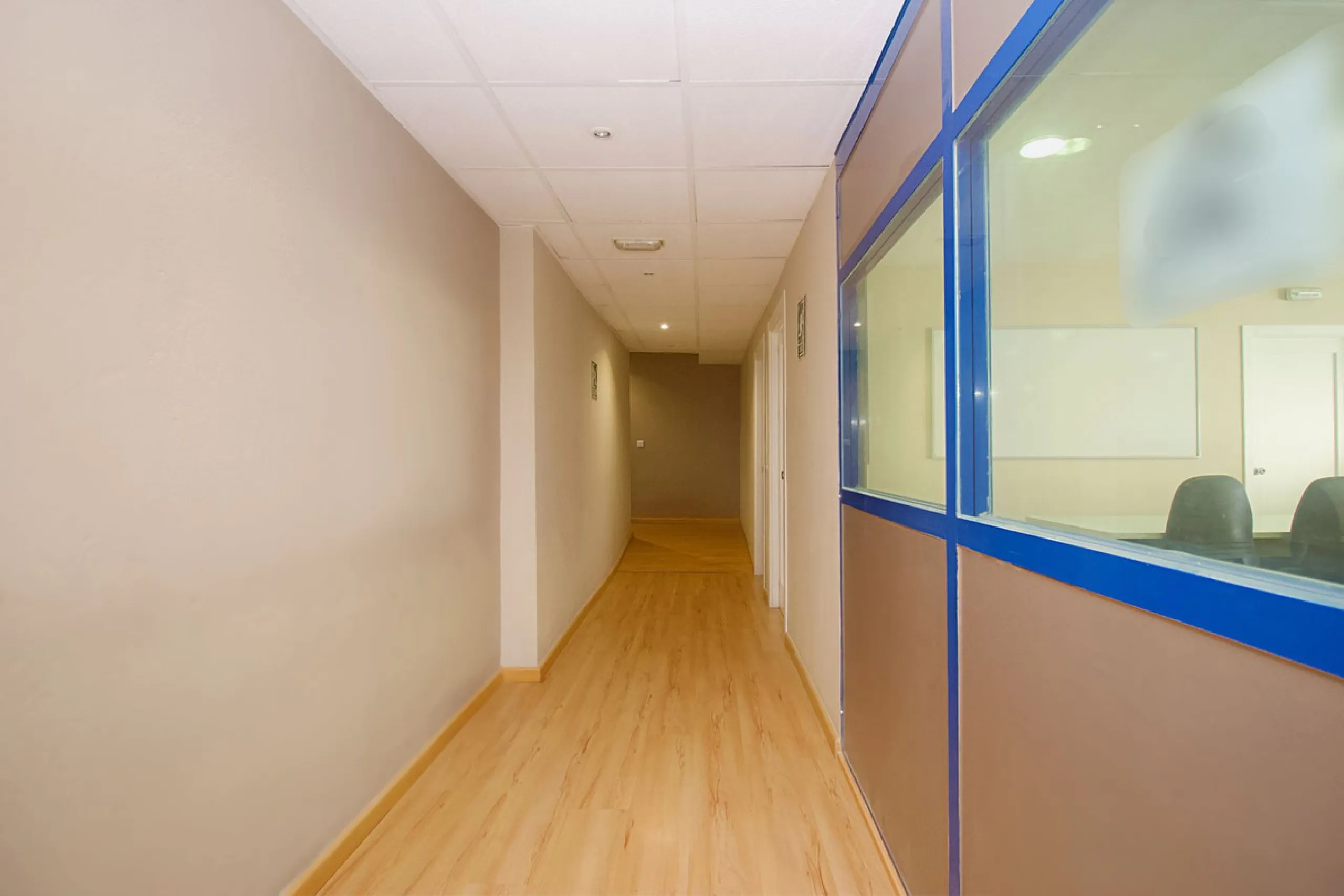 EXCLUSIVE COMMERCIAL PREMISES IN THE BEST AREA OF COÍN – 395 m² – IDEAL FOR BUSINESSES OR INVESTMENT