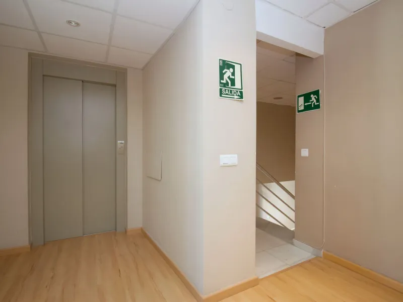 EXCLUSIVE COMMERCIAL PREMISES IN THE BEST AREA OF COÍN – 395 m² – IDEAL FOR BUSINESSES OR INVESTMENT