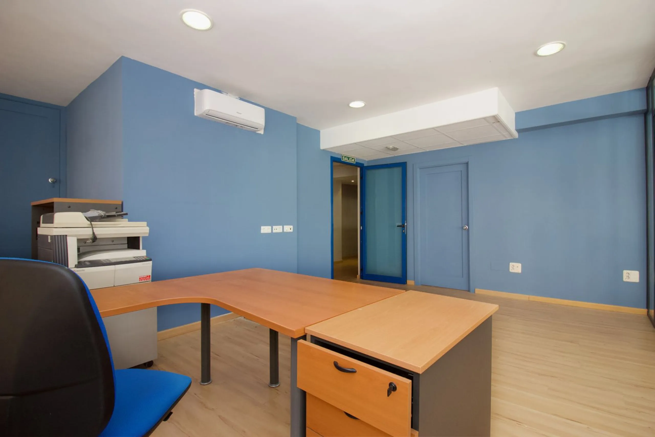 EXCLUSIVE COMMERCIAL PREMISES IN THE BEST AREA OF COÍN – 395 m² – IDEAL FOR BUSINESSES OR INVESTMENT