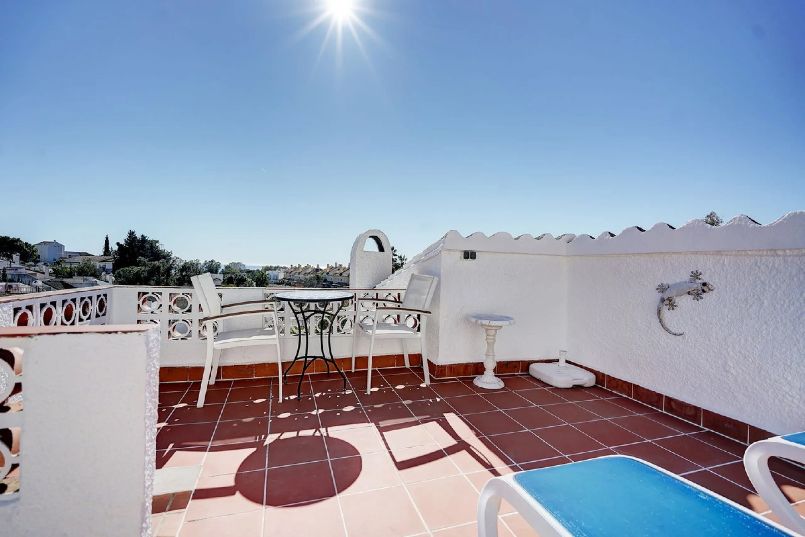 Renovated 2 Bed Bungalow for Sale with Sea Views