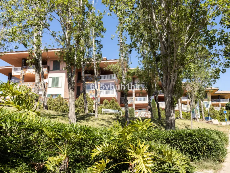 Apartment - Penthouse в продаже в Fuengirola, Málaga. В доме 2 спален и 2 ванных комнат. Площадь дома 135 м²
