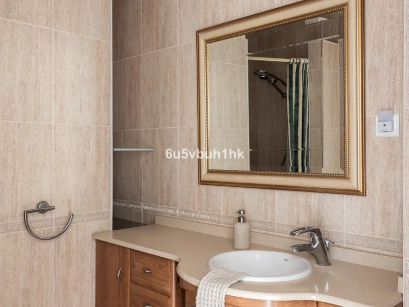 Apartment - Penthouse в продаже в Fuengirola, Málaga. В доме 2 спален и 2 ванных комнат. Площадь дома 135 м²
