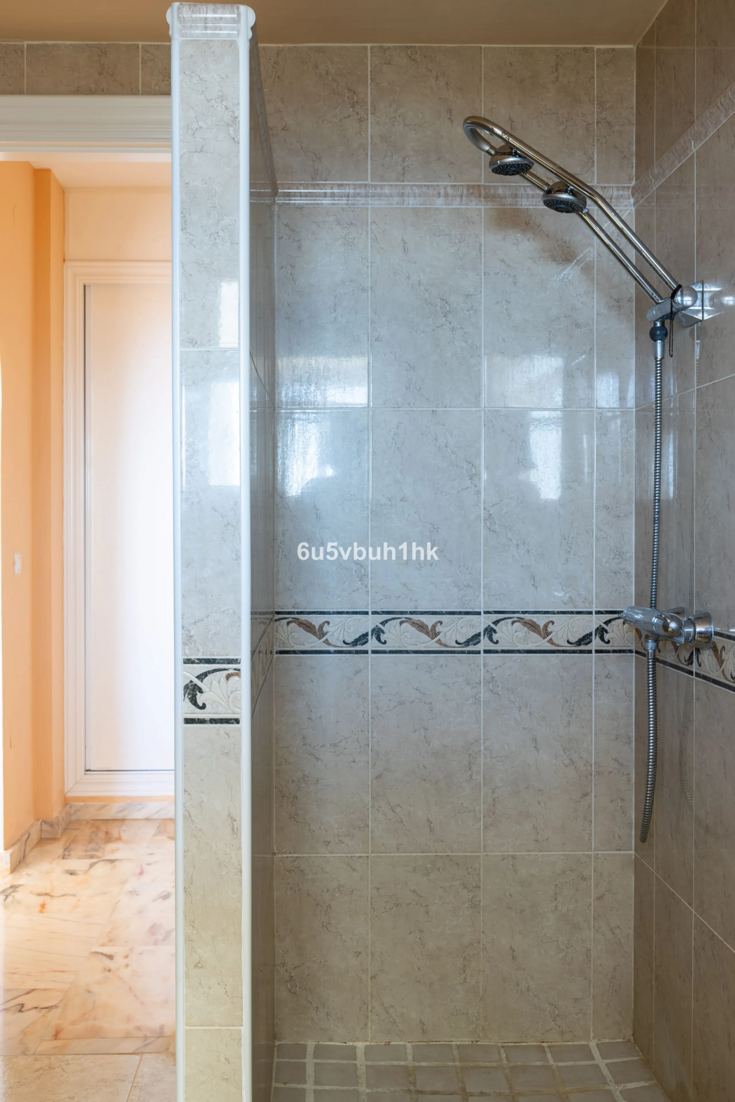 Apartment - Penthouse в продаже в Fuengirola, Málaga. В доме 2 спален и 2 ванных комнат. Площадь дома 135 м²