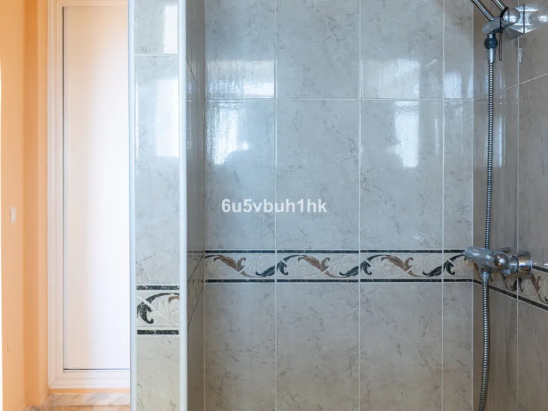 Apartment - Penthouse в продаже в Fuengirola, Málaga. В доме 2 спален и 2 ванных комнат. Площадь дома 135 м²
