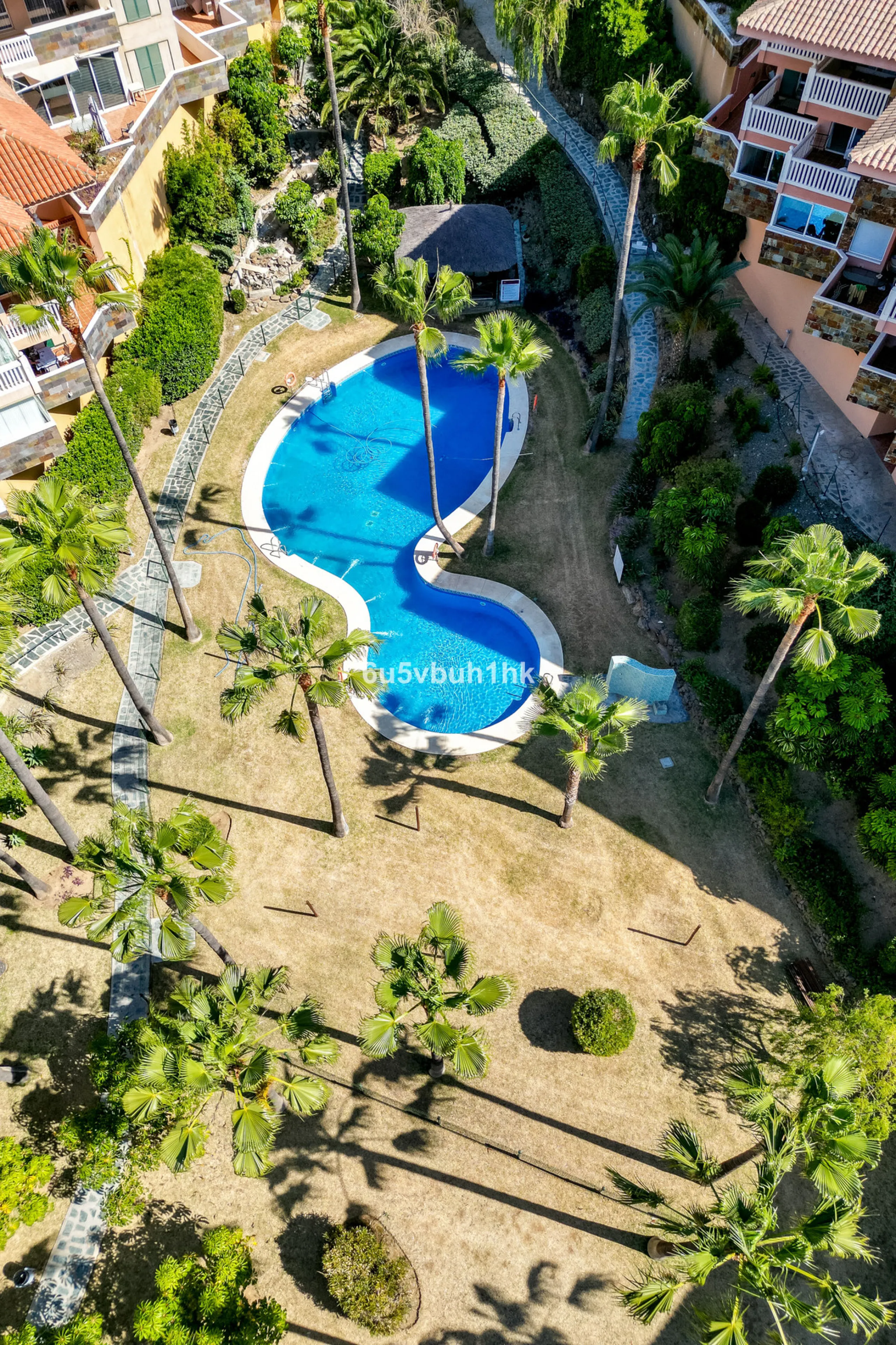 Apartment - Penthouse в продаже в Fuengirola, Málaga. В доме 2 спален и 2 ванных комнат. Площадь дома 135 м²