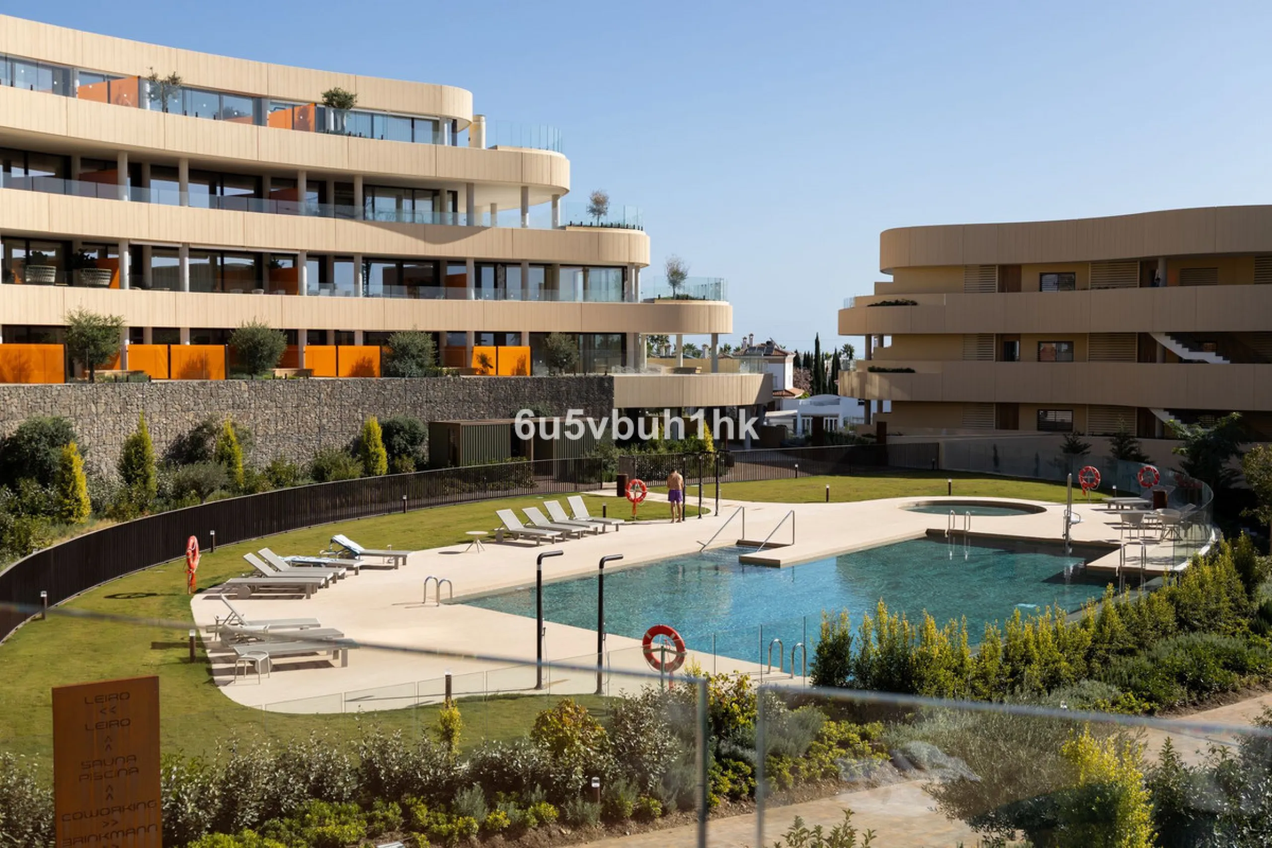 Apartment - Ground Floor Apartment в продаже в Fuengirola, Málaga. В доме 3 спален и 2 ванных комнат. Площадь дома 114 м²