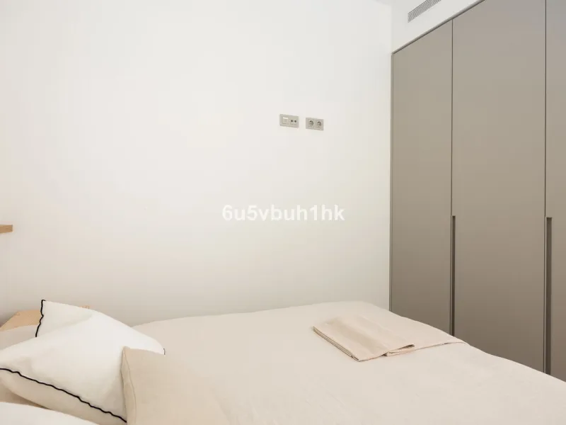 Apartment - Ground Floor Apartment в продаже в Fuengirola, Málaga. В доме 3 спален и 2 ванных комнат. Площадь дома 114 м²