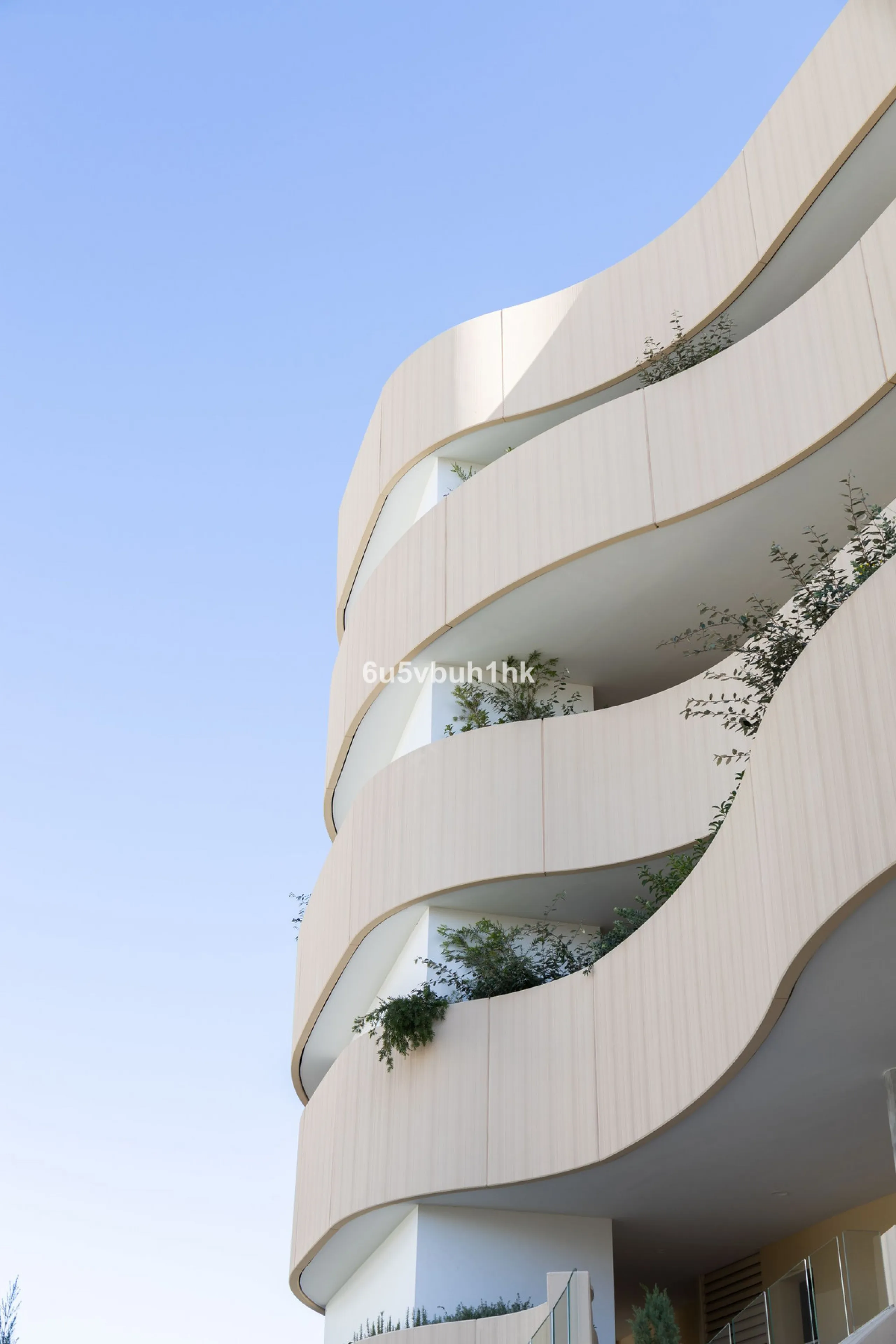 Apartment - Ground Floor Apartment в продаже в Fuengirola, Málaga. В доме 3 спален и 2 ванных комнат. Площадь дома 114 м²