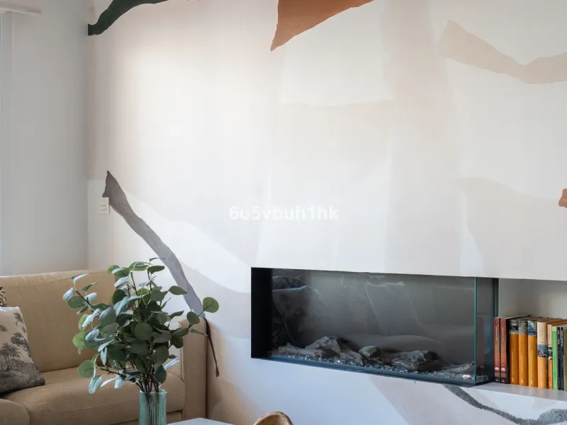 Discover a rare opportunity to own two beautifully designed homes combined on one generous plot in the heart of Vélez-Málaga — complete with private parking, a swimming pool, extensive entertainment areas, and a substantial commercial premise generating €