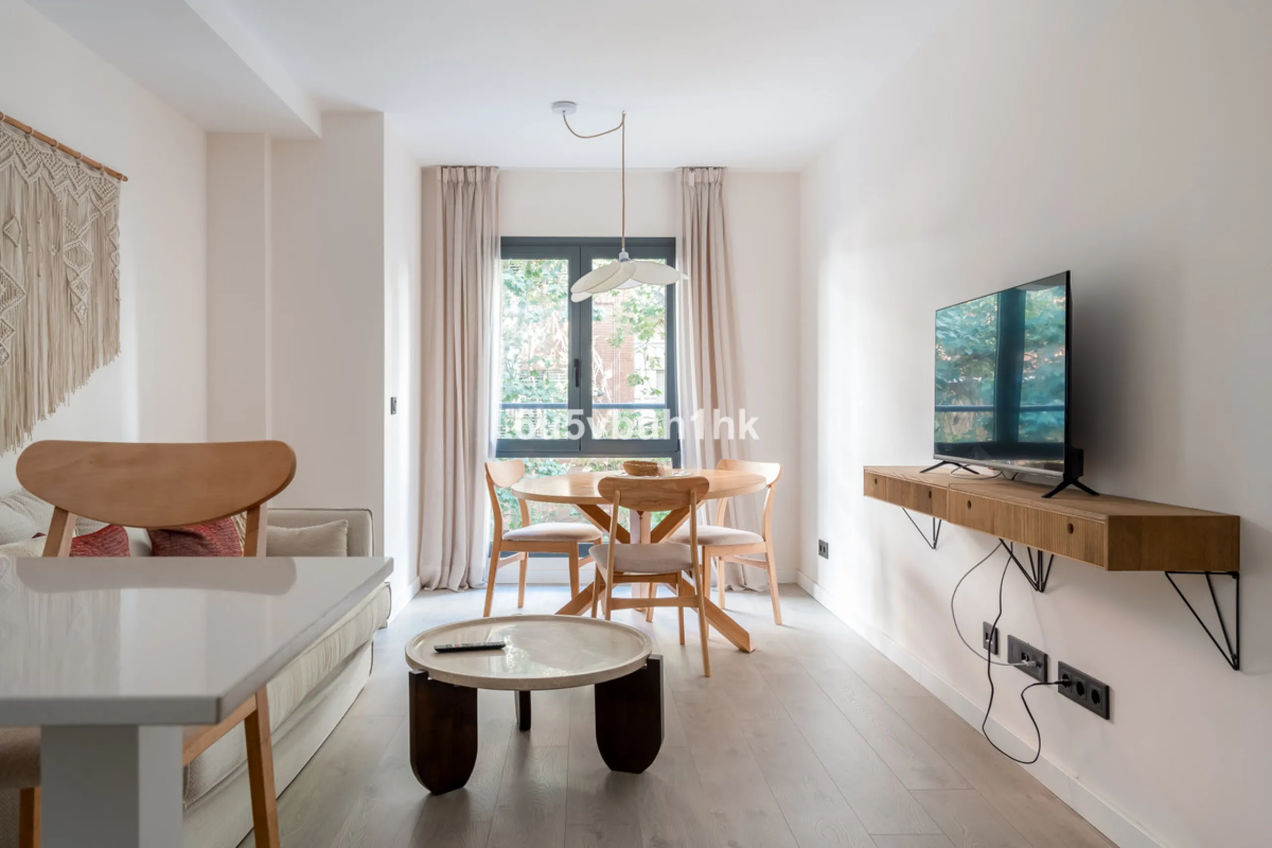 Apartment - Ground Floor Apartment в продаже в Málaga, Málaga. В доме 1 спален и 1 ванных комнат. Площадь дома 47 м²