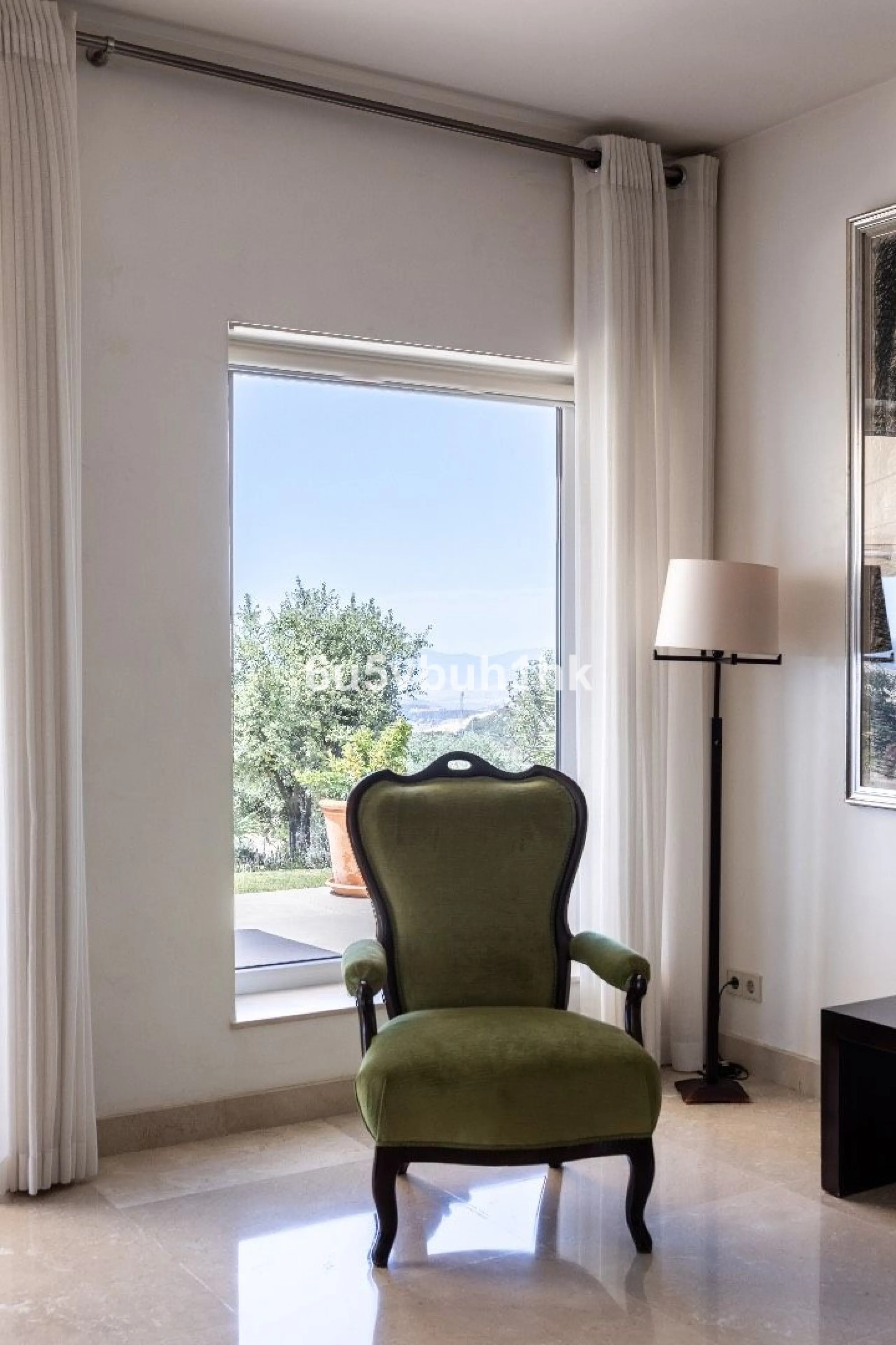 House - Detached Villa в продаже в Antequera, Málaga. В доме 5 спален и 5 ванных комнат. Площадь дома 643 м². Площадь участка 39428 м²