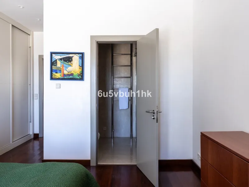 House - Detached Villa в продаже в Antequera, Málaga. В доме 5 спален и 5 ванных комнат. Площадь дома 643 м². Площадь участка 39428 м²