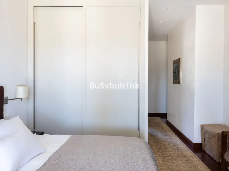 House - Detached Villa в продаже в Antequera, Málaga. В доме 5 спален и 5 ванных комнат. Площадь дома 643 м². Площадь участка 39428 м²