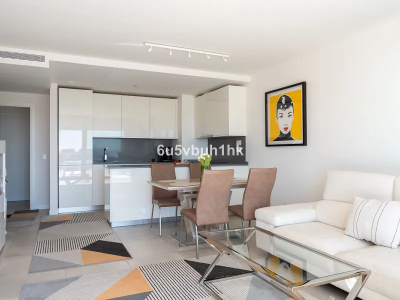 Apartment - Penthouse Duplex в продаже в Fuengirola, Málaga. В доме 3 спален и 2 ванных комнат. Площадь дома 96 м²