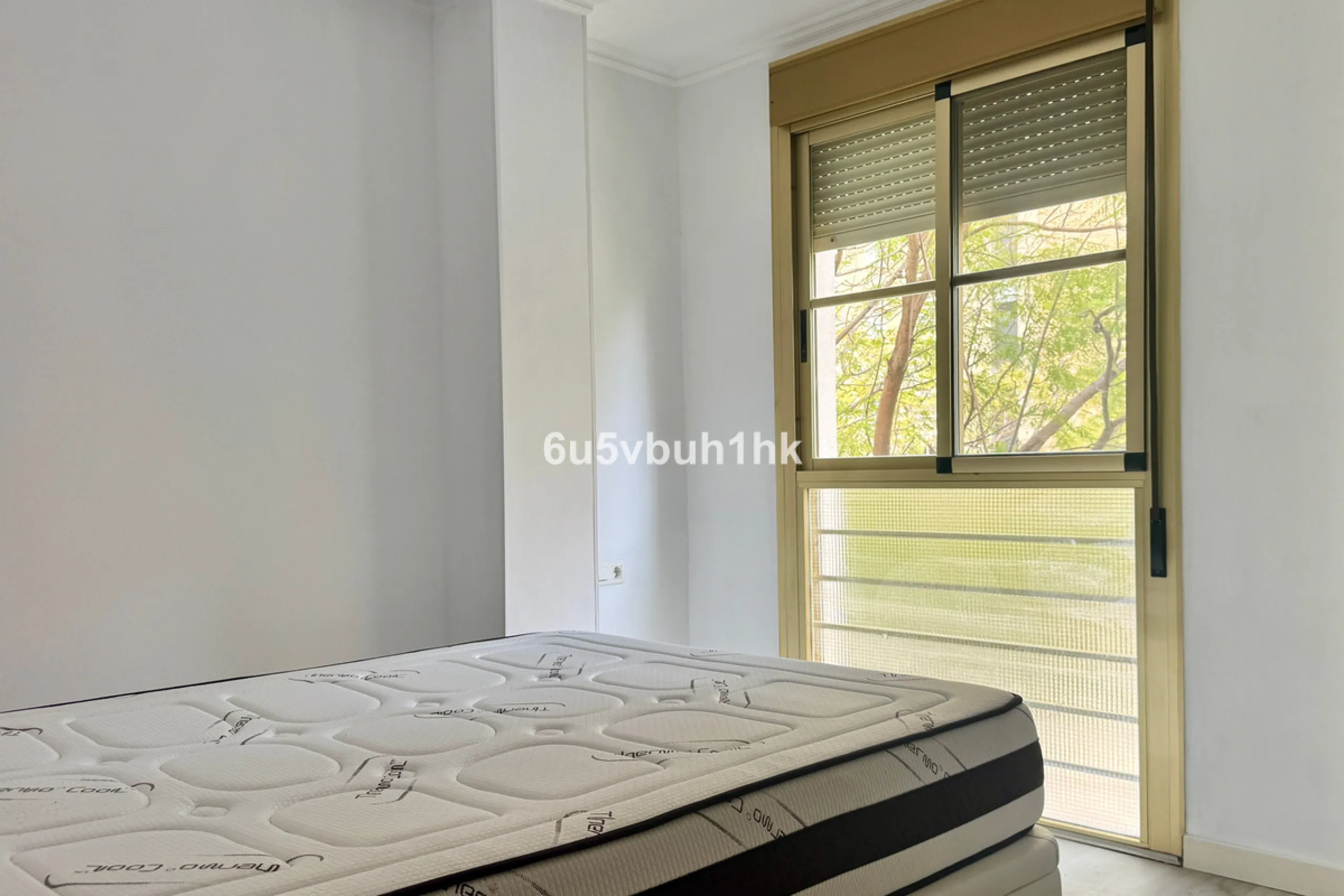 Apartment - Ground Floor Apartment в продаже в Málaga, Málaga. В доме 3 спален и 2 ванных комнат. Площадь дома 82 м²