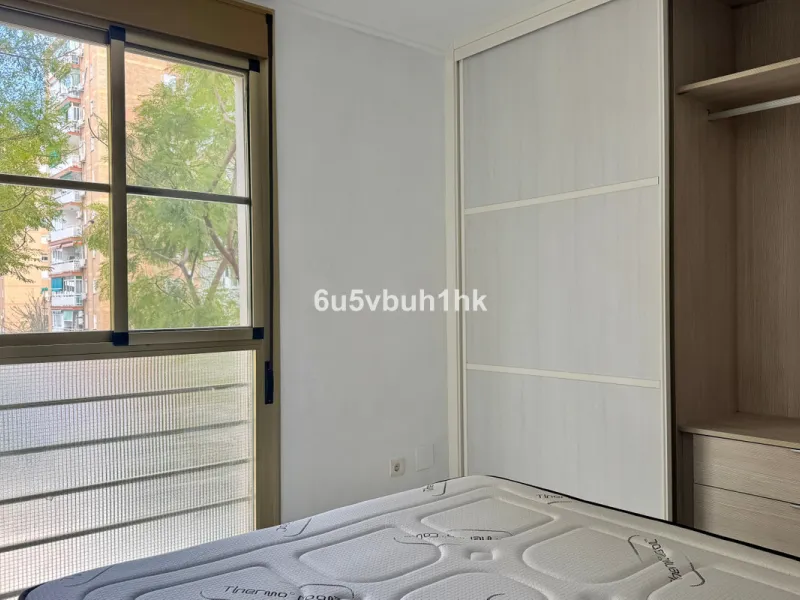 Apartment - Ground Floor Apartment в продаже в Málaga, Málaga. В доме 3 спален и 2 ванных комнат. Площадь дома 82 м²