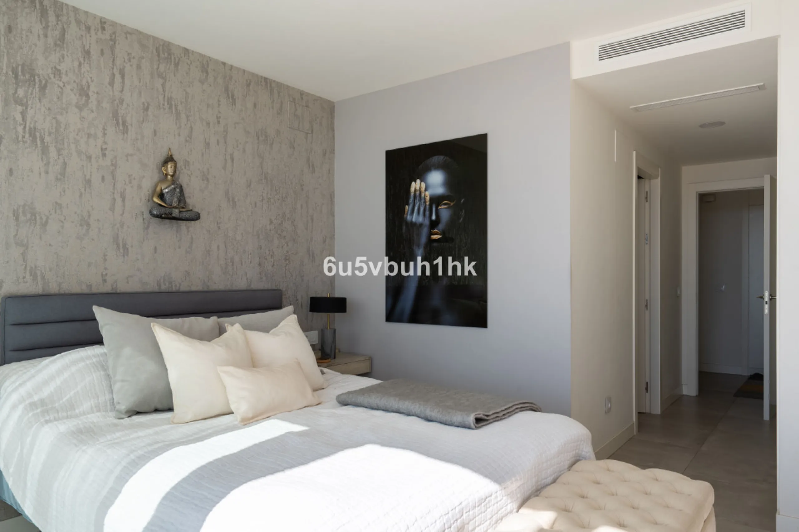 Apartment - Penthouse Duplex в продаже в Fuengirola, Málaga. В доме 3 спален и 2 ванных комнат. Площадь дома 96 м²