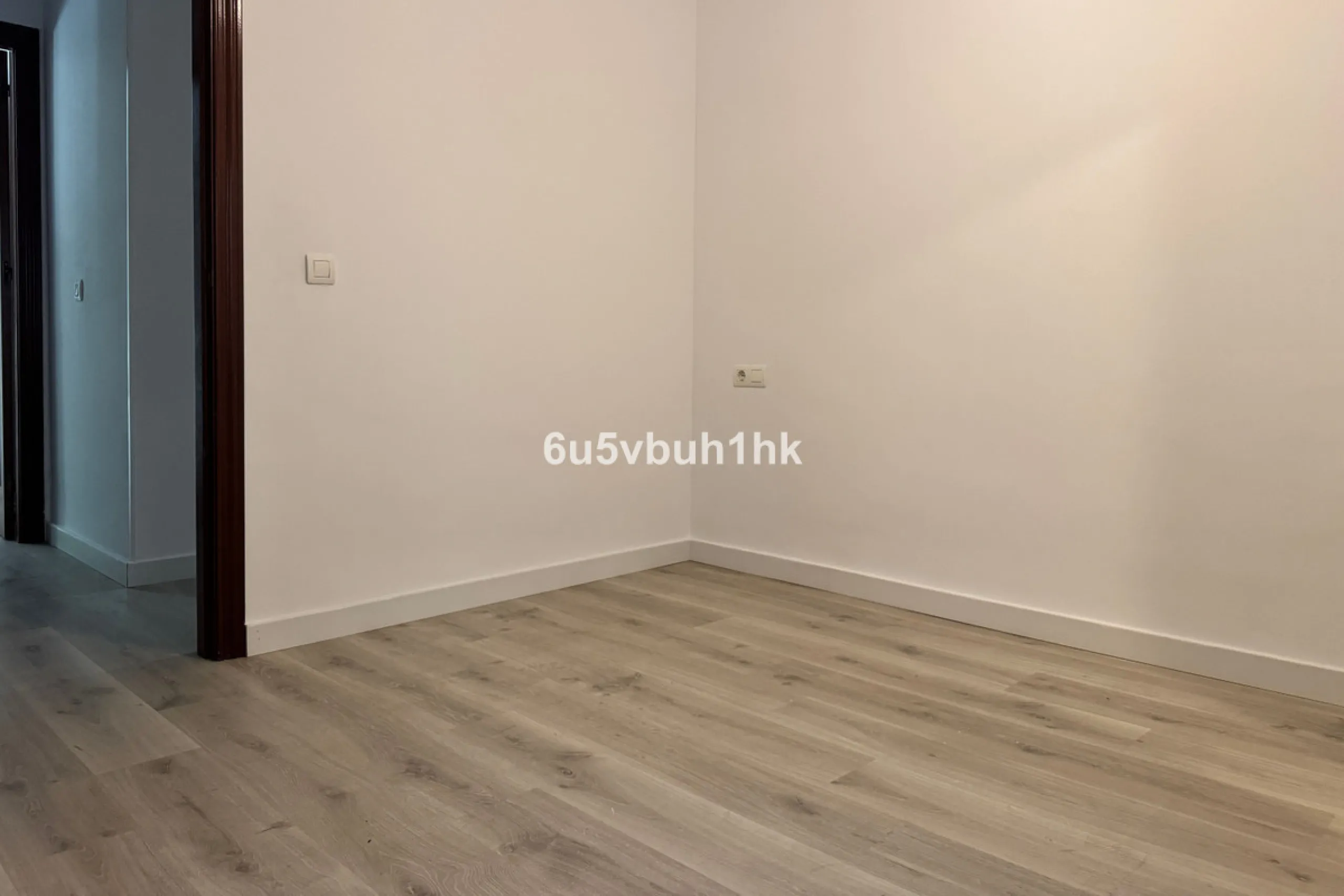 Apartment - Ground Floor Apartment в продаже в Málaga, Málaga. В доме 3 спален и 2 ванных комнат. Площадь дома 82 м²