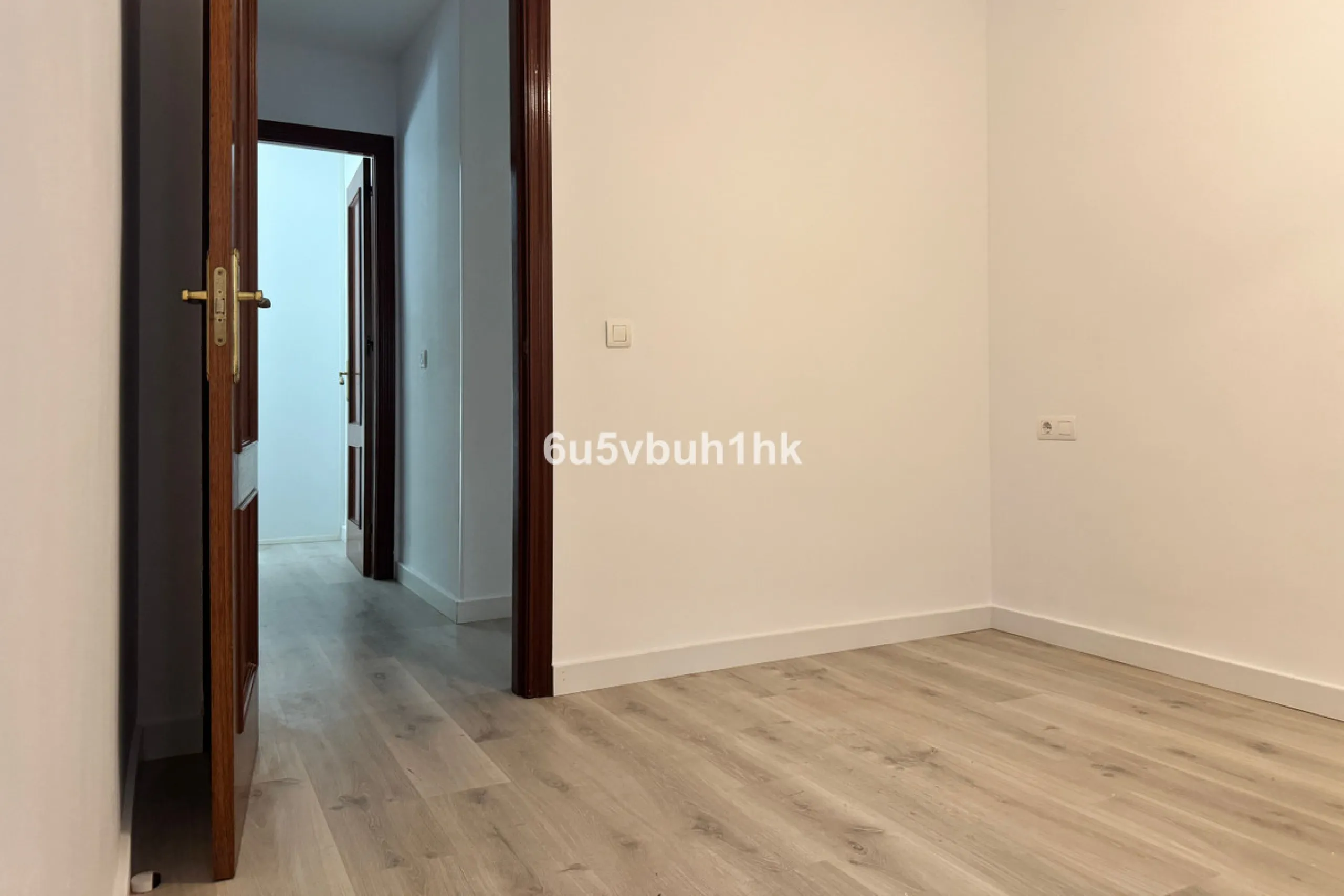 Apartment - Ground Floor Apartment в продаже в Málaga, Málaga. В доме 3 спален и 2 ванных комнат. Площадь дома 82 м²