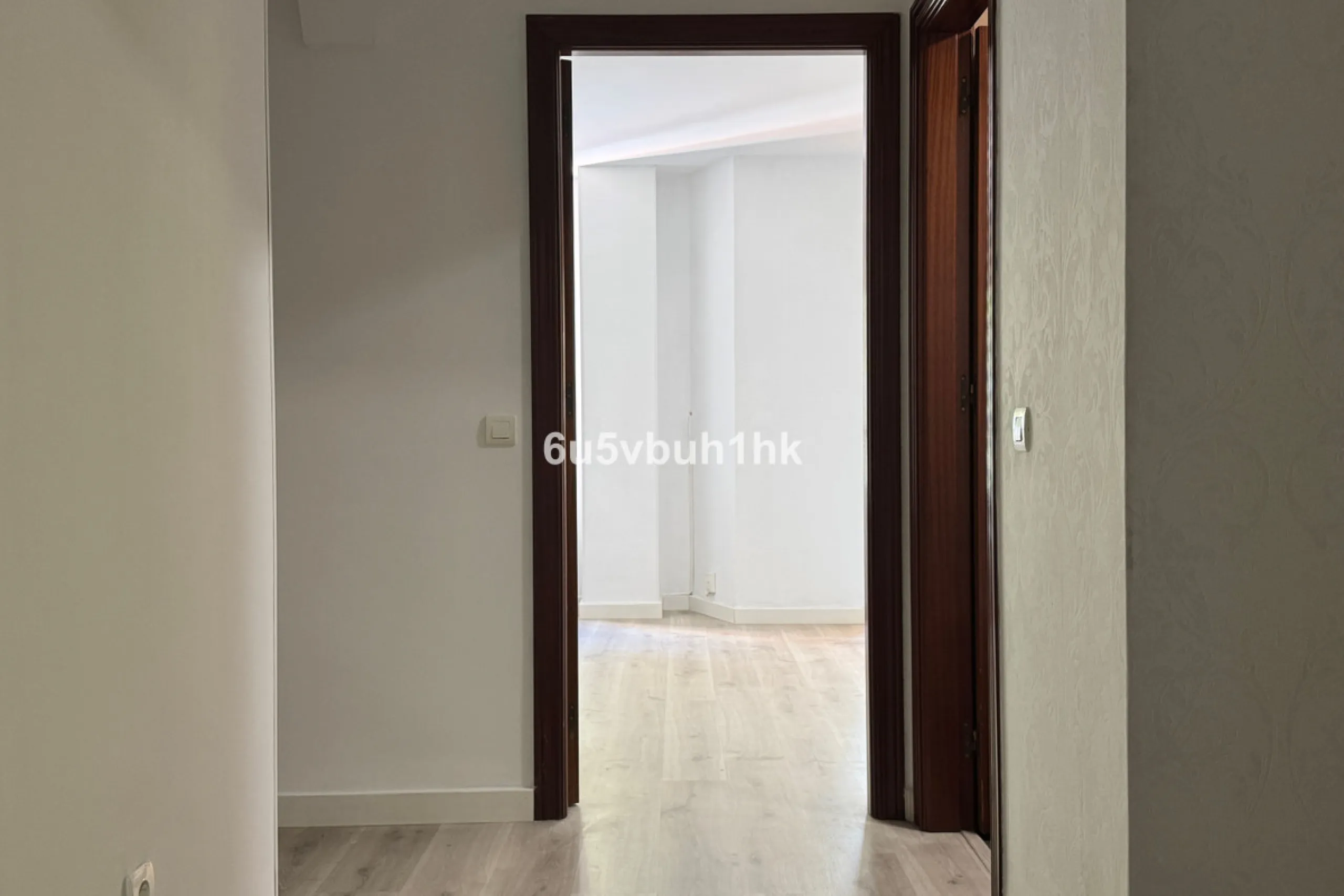 Apartment - Ground Floor Apartment в продаже в Málaga, Málaga. В доме 3 спален и 2 ванных комнат. Площадь дома 82 м²