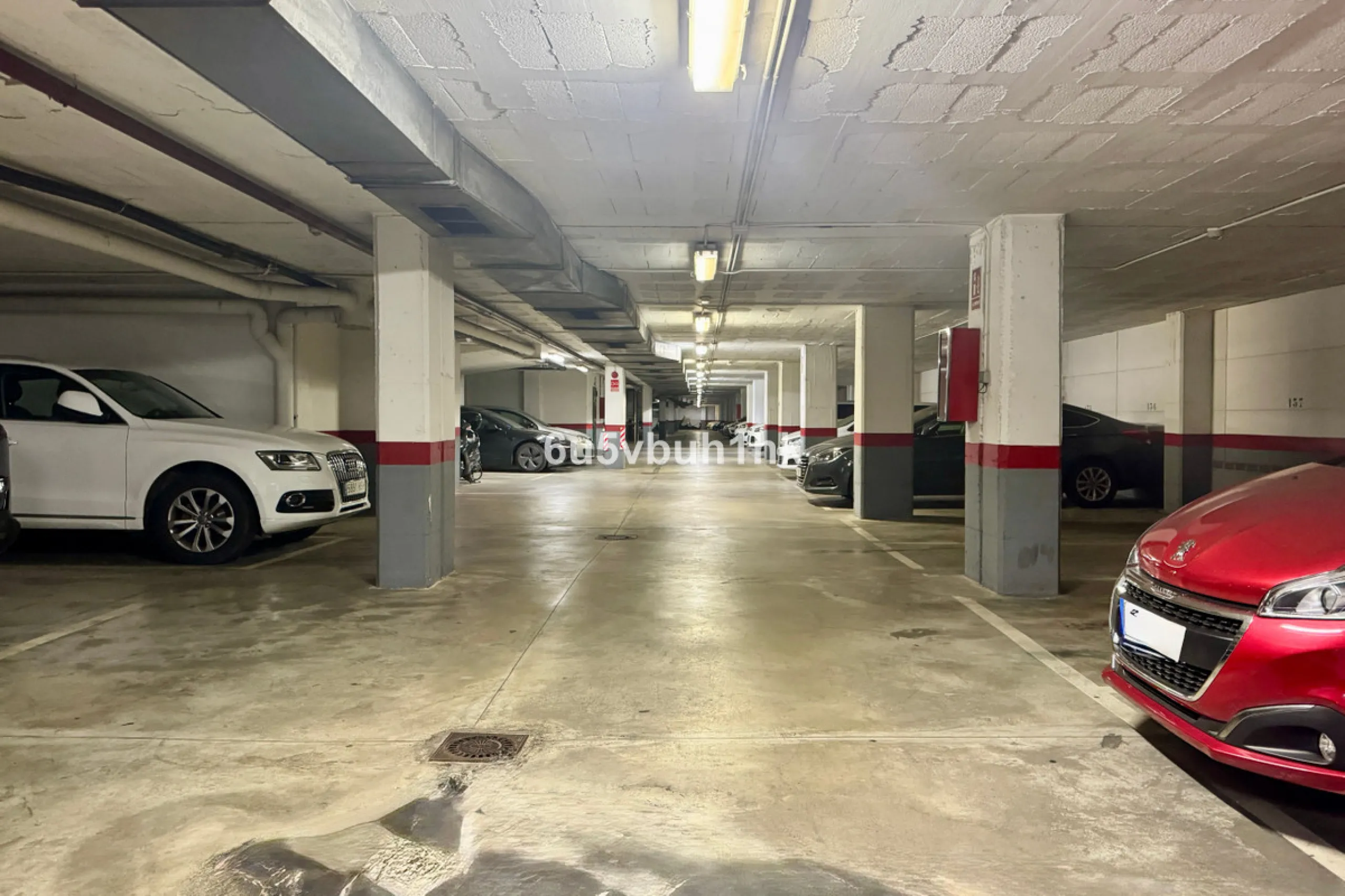 Apartment - Ground Floor Apartment в продаже в Málaga, Málaga. В доме 3 спален и 2 ванных комнат. Площадь дома 82 м²