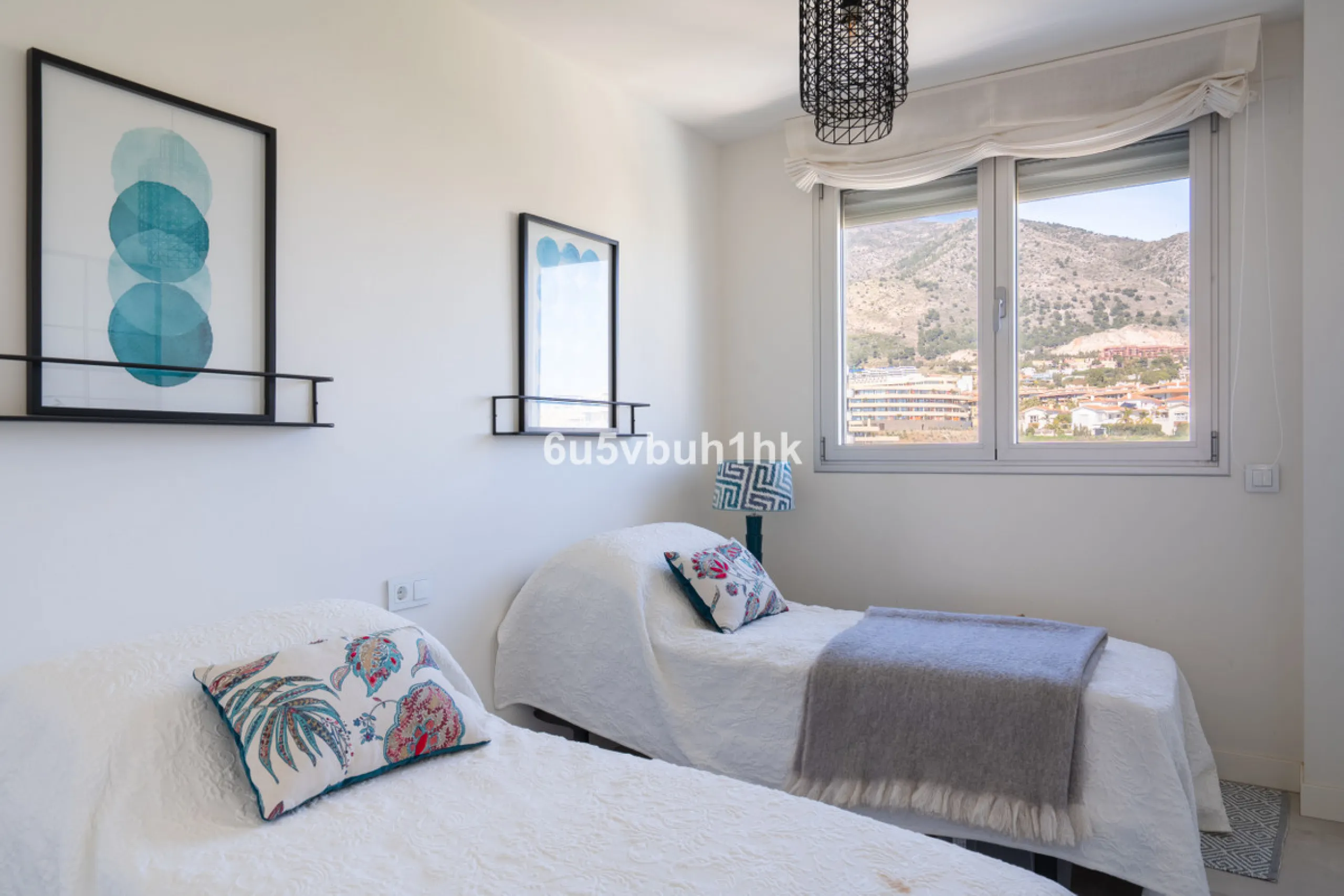 Apartment - Penthouse Duplex в продаже в Fuengirola, Málaga. В доме 3 спален и 2 ванных комнат. Площадь дома 96 м²