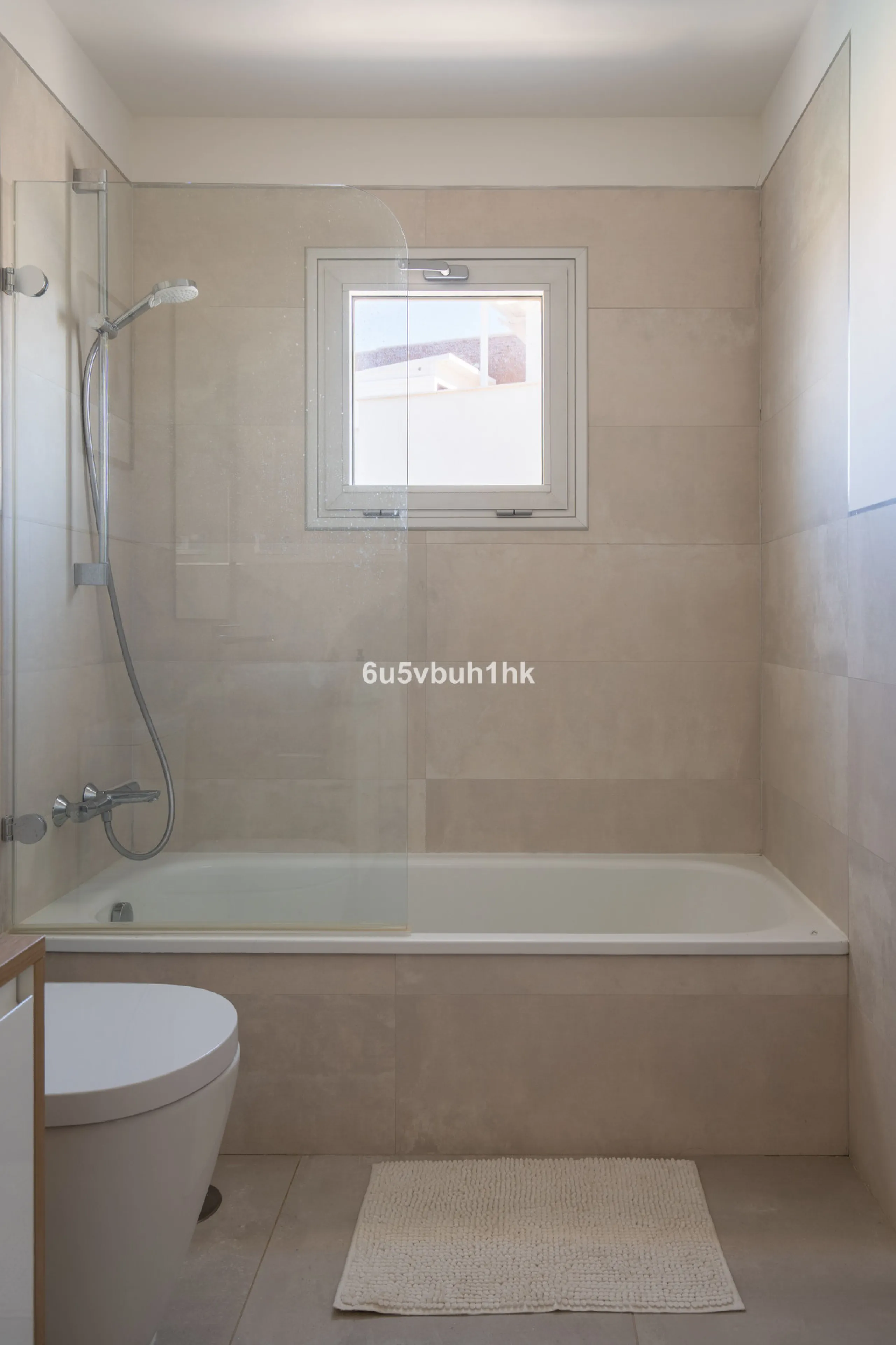 Apartment - Penthouse Duplex в продаже в Fuengirola, Málaga. В доме 3 спален и 2 ванных комнат. Площадь дома 96 м²