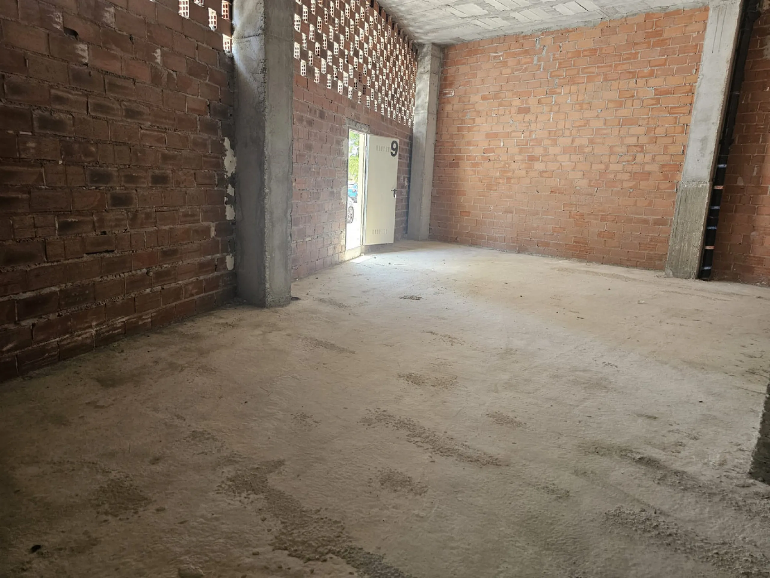 Commercial Premises for Rent in the Exclusive MARE Complex – Center of San Pedro Alcántara