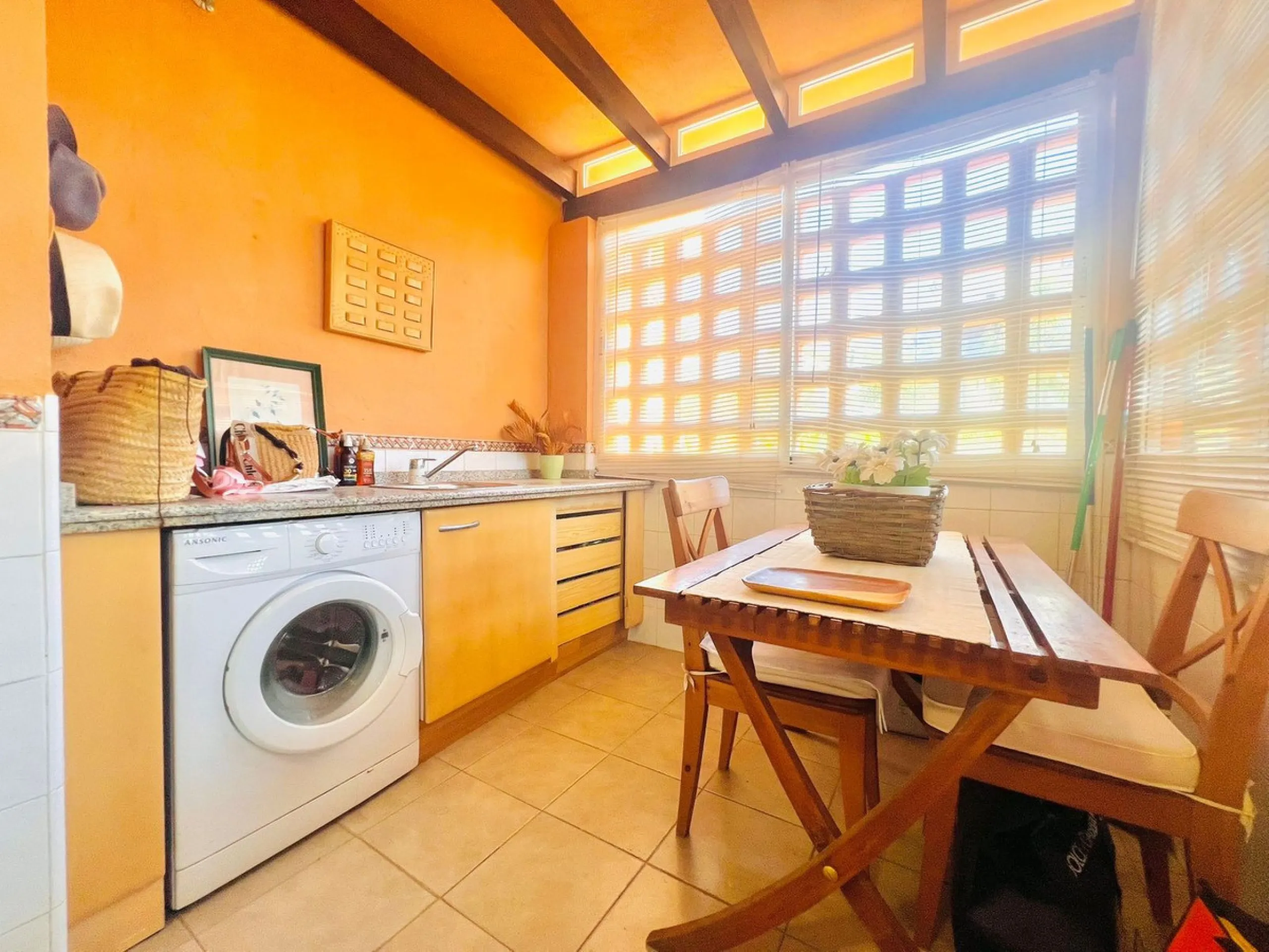 Townhouse for Sale – Your New Home Just Steps from the Beach