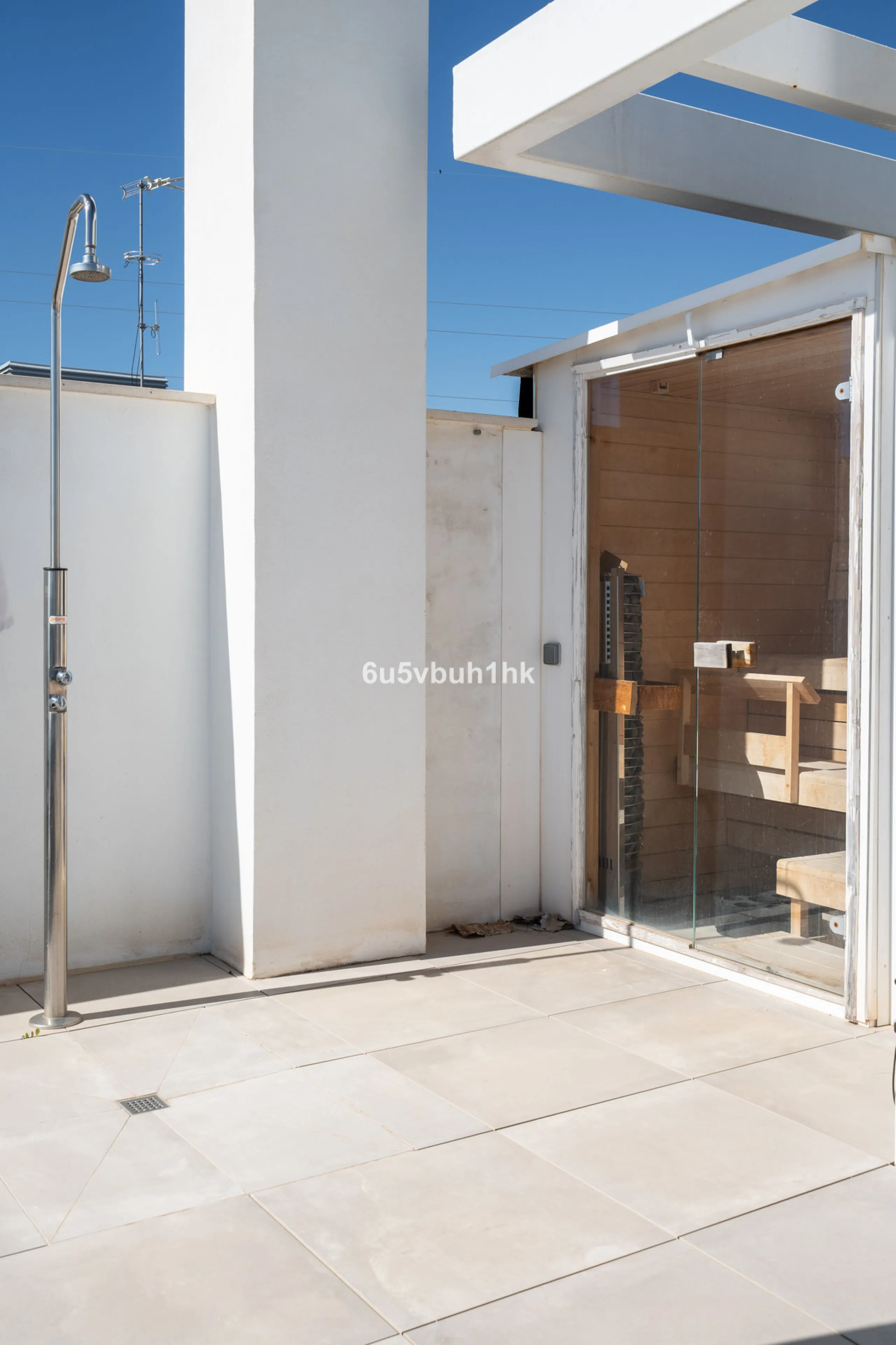 Apartment - Penthouse Duplex в продаже в Fuengirola, Málaga. В доме 3 спален и 2 ванных комнат. Площадь дома 96 м²