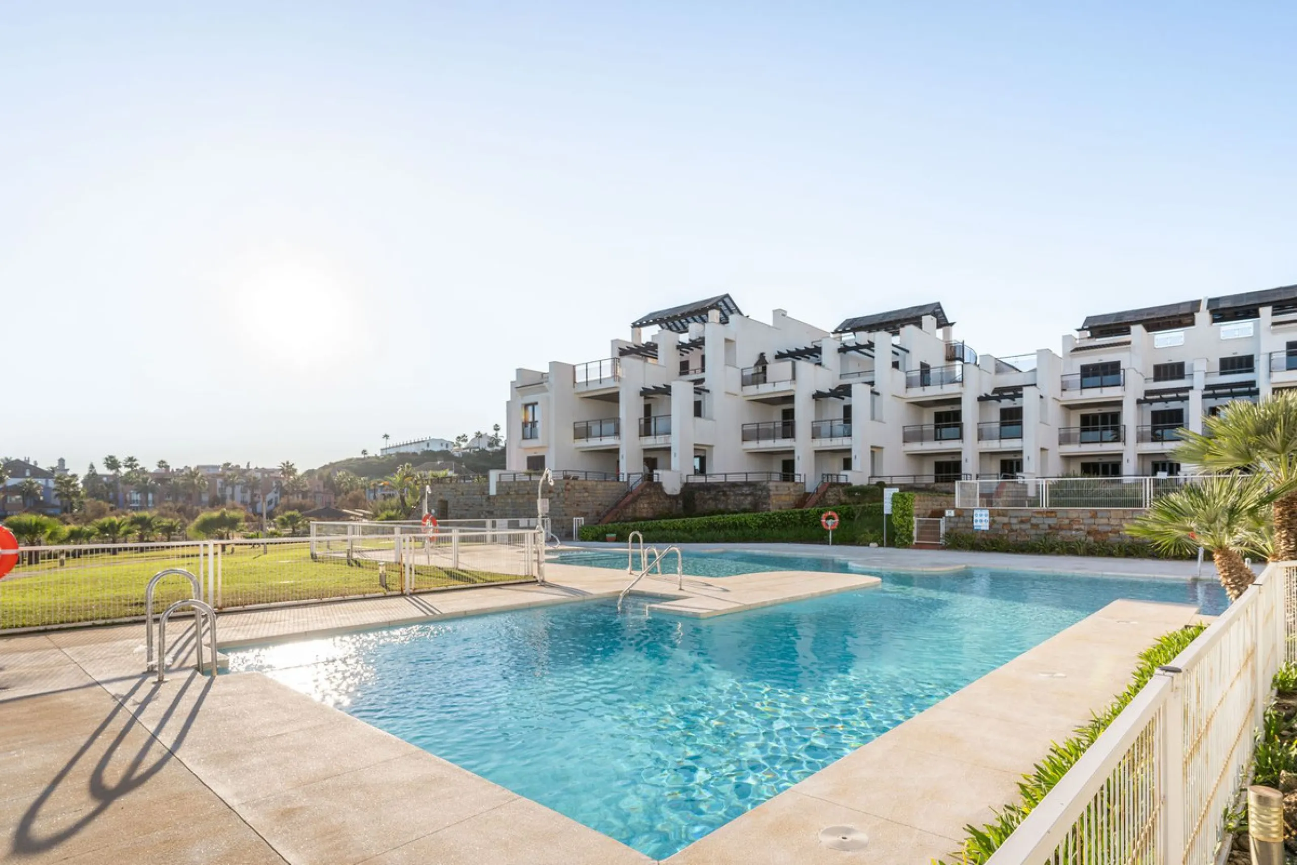 BEACHFRONT APARTMENT WITH PANORAMIC SEA VIEWS