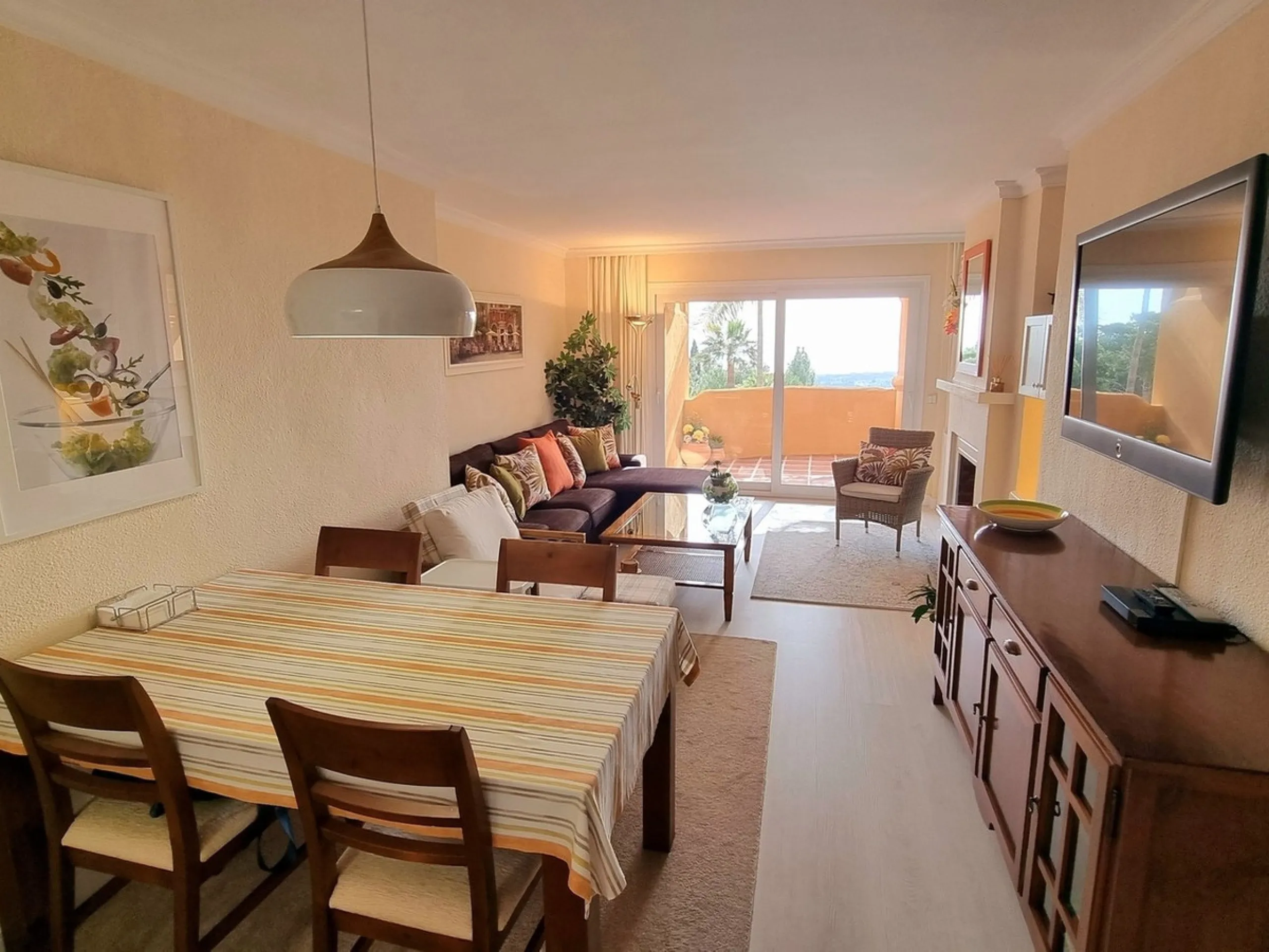 This inviting first‑floor apartment in the sought‑after El Porton community in Calahonda offers generous space, modern comfort and a wonderfully relaxed Mediterranean lifestyle. The home features two bedrooms and two bathrooms, including a main bedroom wi