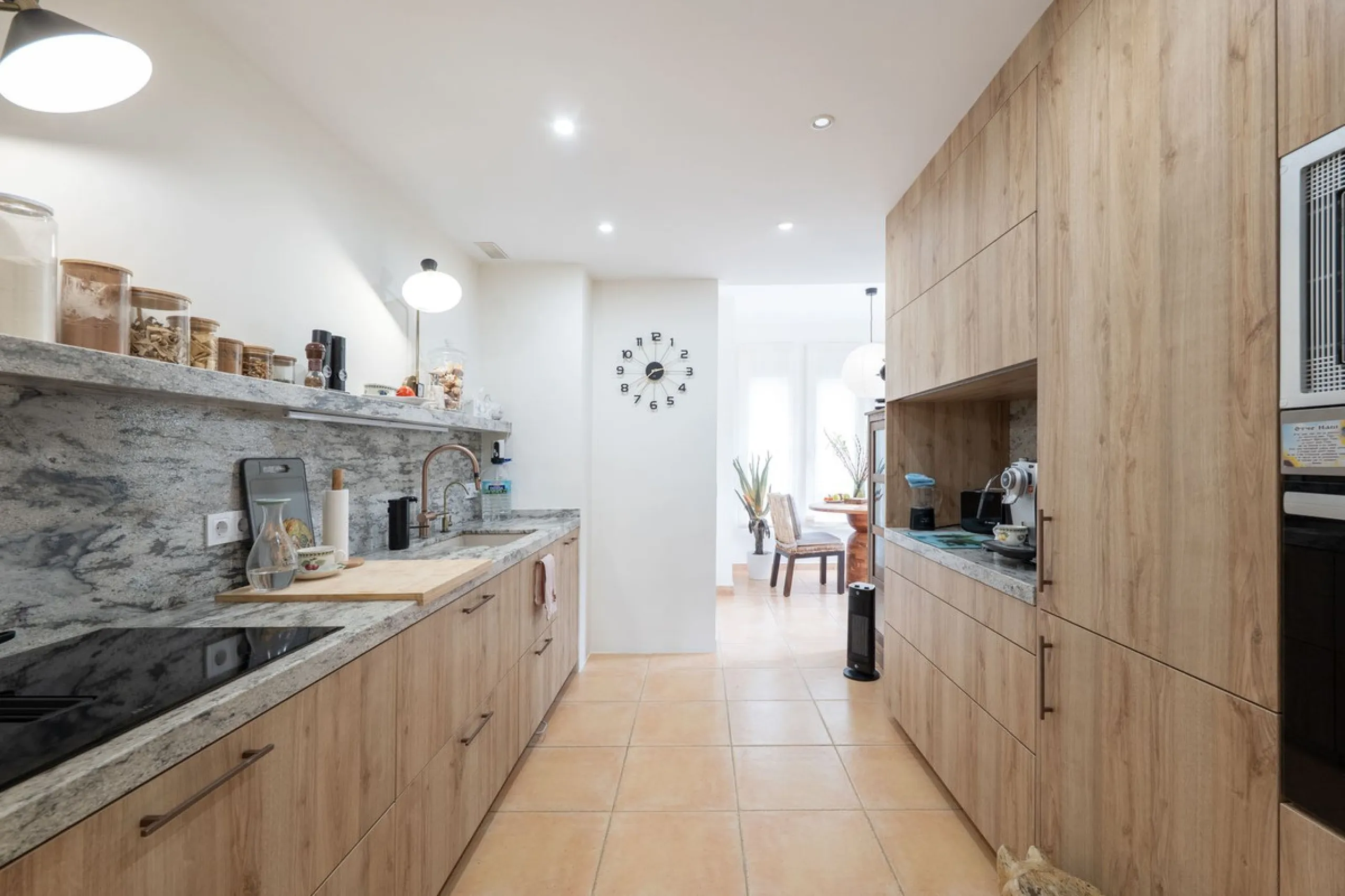 Spacious Turnkey Apartment with Large Terrace and Private Garden