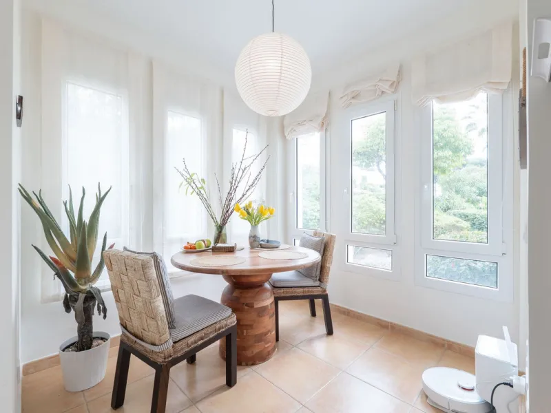 Spacious Turnkey Apartment with Large Terrace and Private Garden