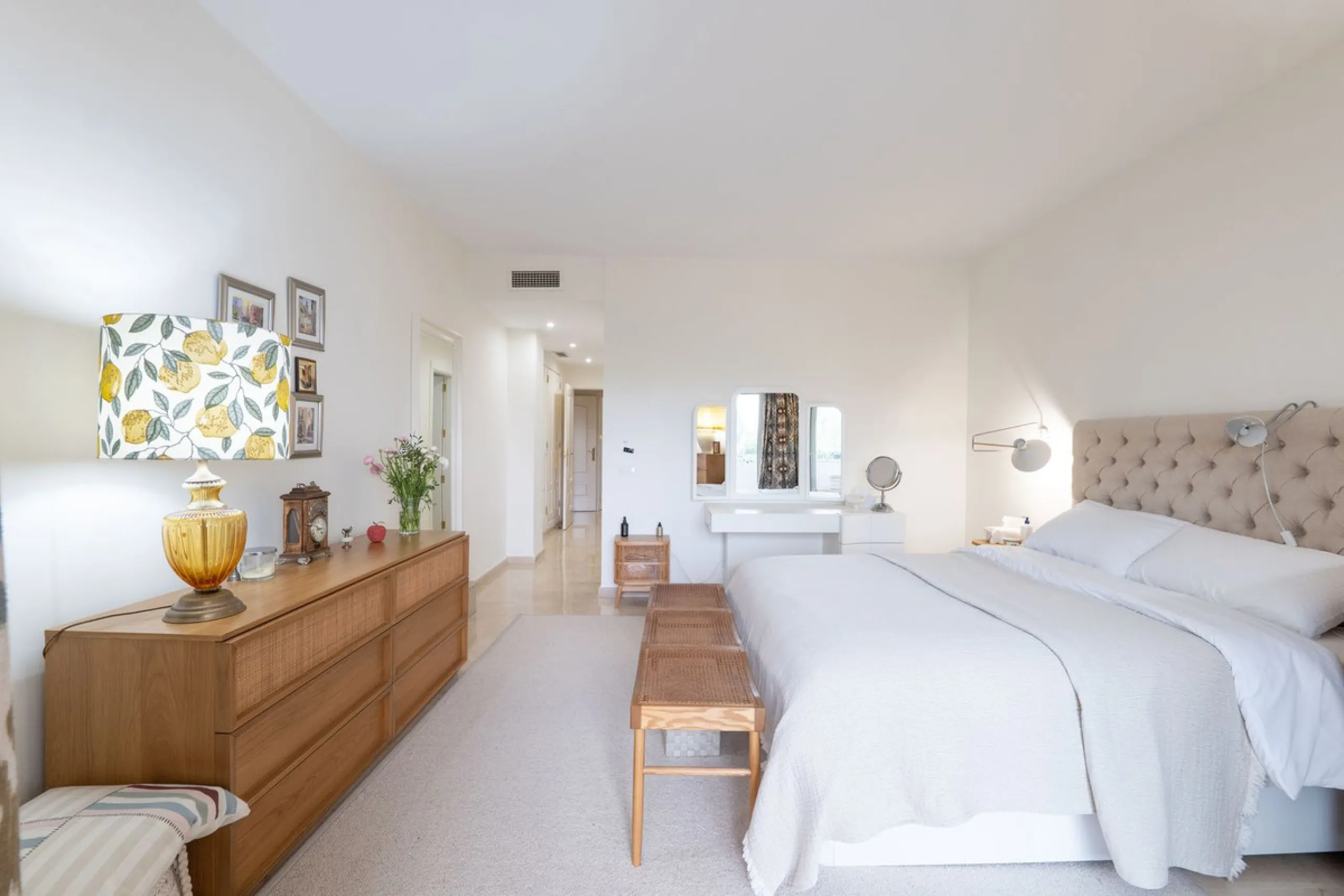 Spacious Turnkey Apartment with Large Terrace and Private Garden