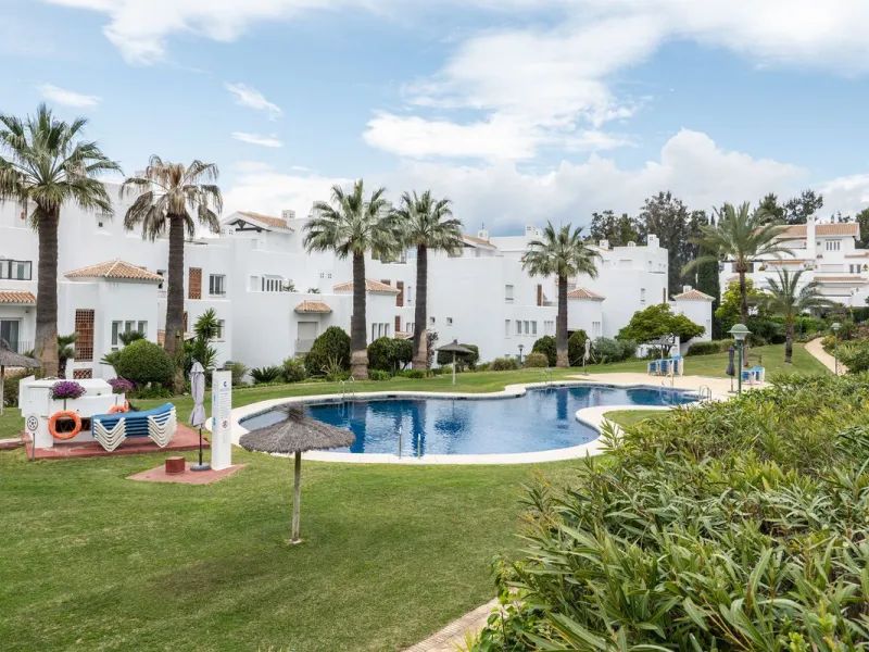 Spacious Turnkey Apartment with Large Terrace and Private Garden