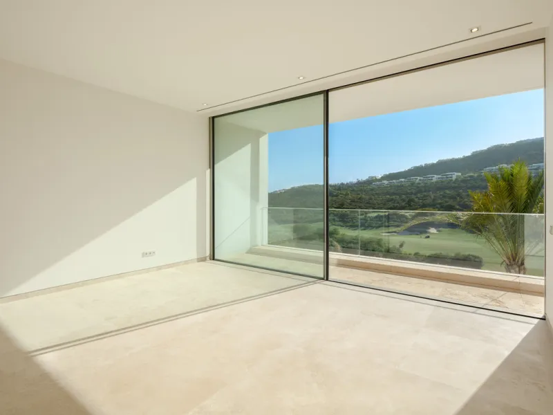 House - Detached Villa в продаже в Casares, Málaga. В доме 5 спален и 7 ванных комнат. Площадь дома 713 м². Площадь участка 1888 м²