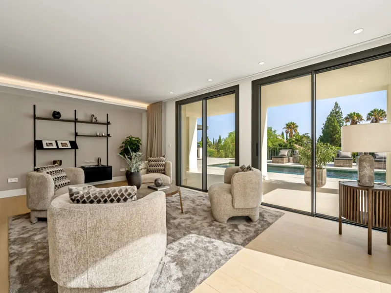 Villa Rocío is a fully renovated Andalusian-style residence located in Rocío de Nagüeles on Marbella's prestigious Golden Mile. Set on a 1,965m² south-facing plot beneath La Concha, the property enjoys open views of the Mediterranean. Modernised in 2025, 